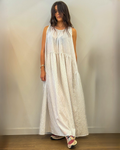 Abito Maxi a Righe con Struttura a Balze - Bianco | MEIMEIJ