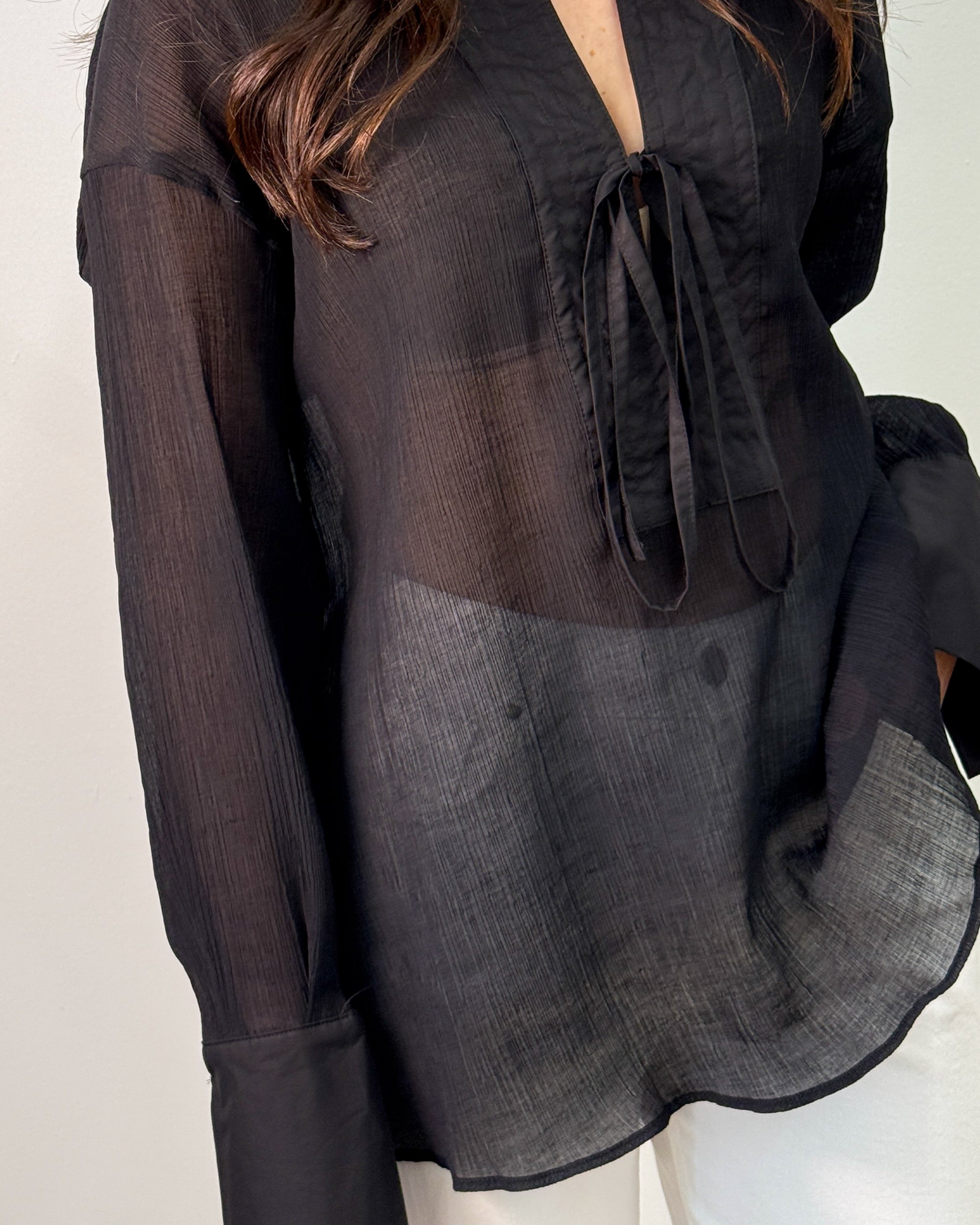 Camicia in Lyocell Semi-Trasparente con Laccetto - Nero | RAME