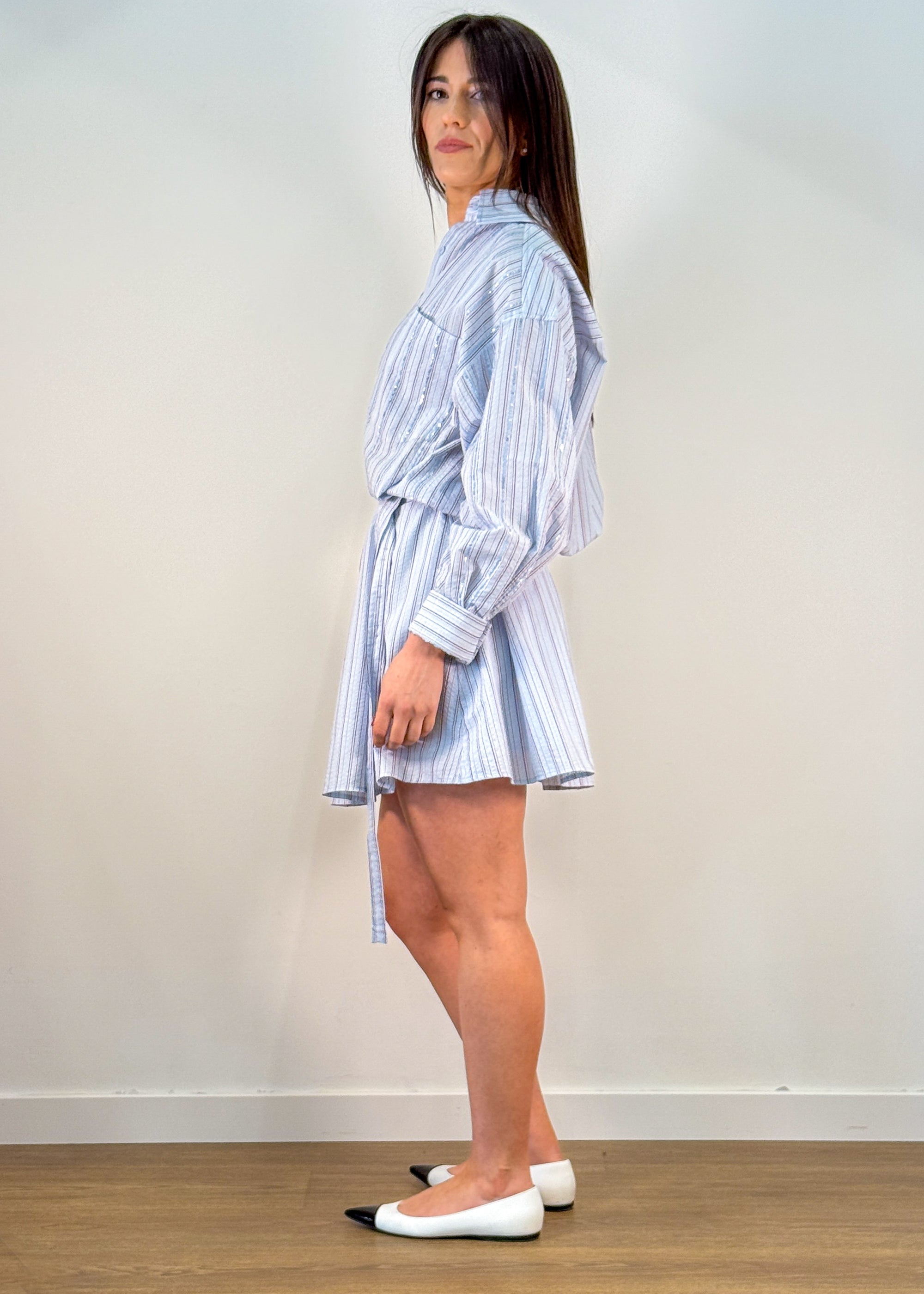 Abito Chemisier a Righe con Paillettes e Cintura - Azzurro | ISABELLE BLANCHE PARIS