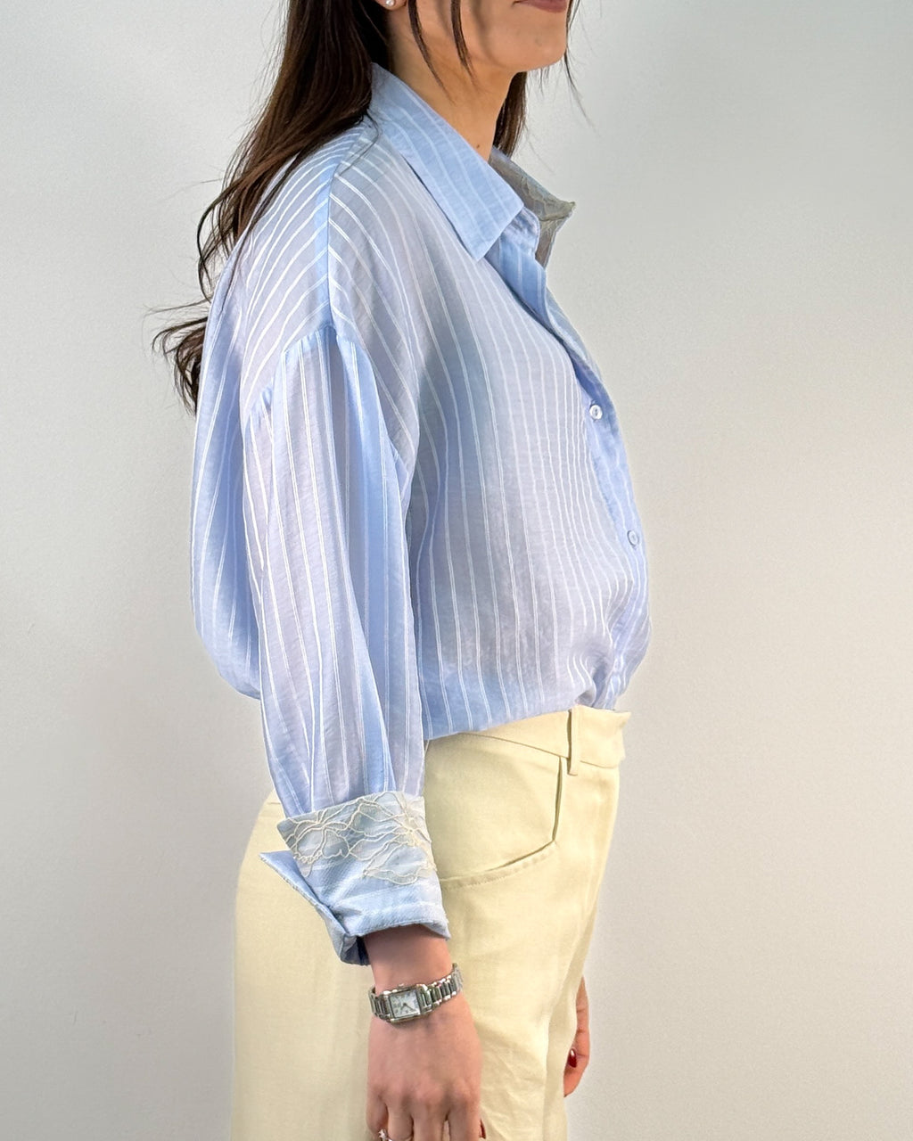 Camicia a Righe con Polsini in Pizzo - Azzurro