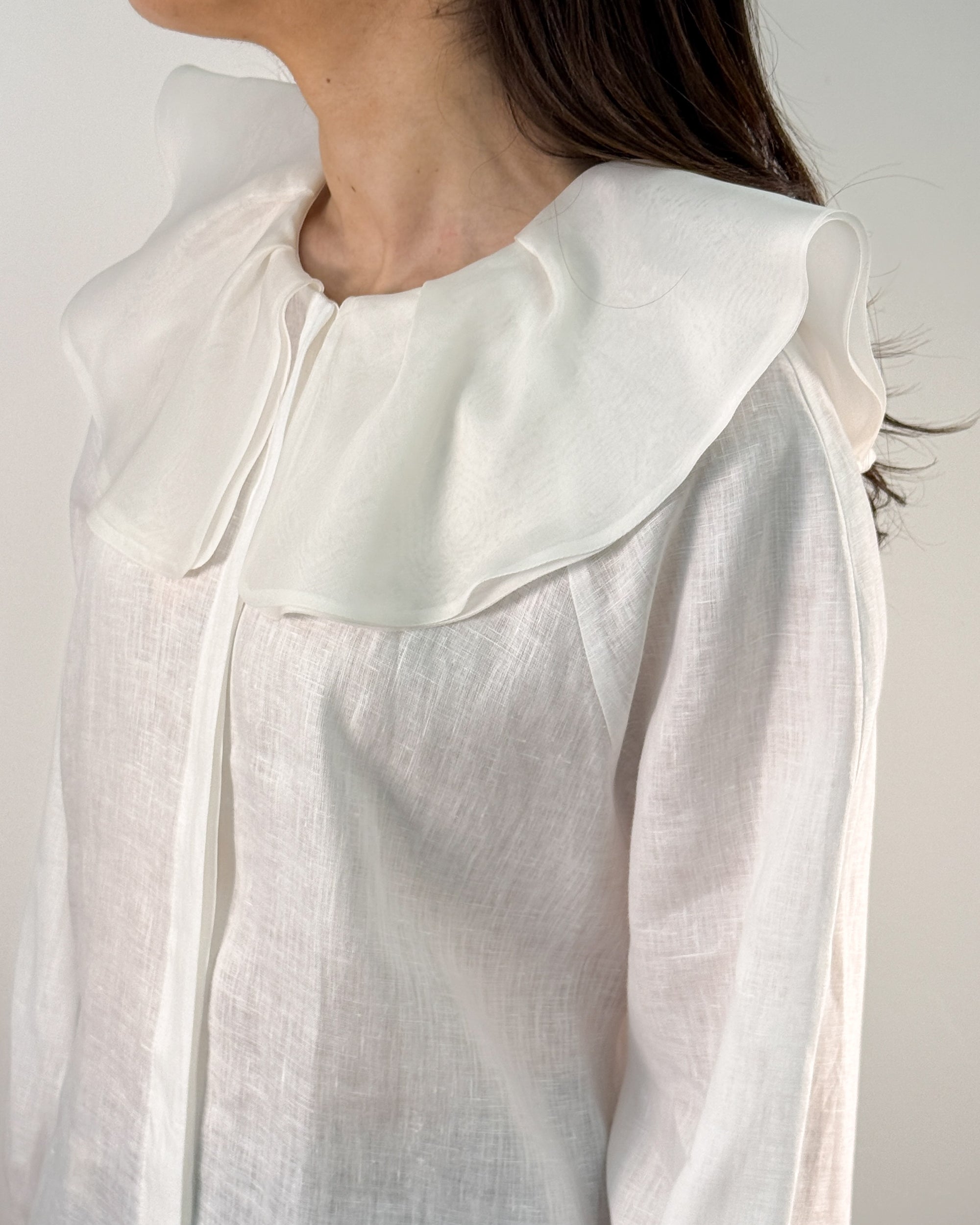 Camicia in Lino con Maxi Colletto a Petalo - Bianco | BEATRICE B.
