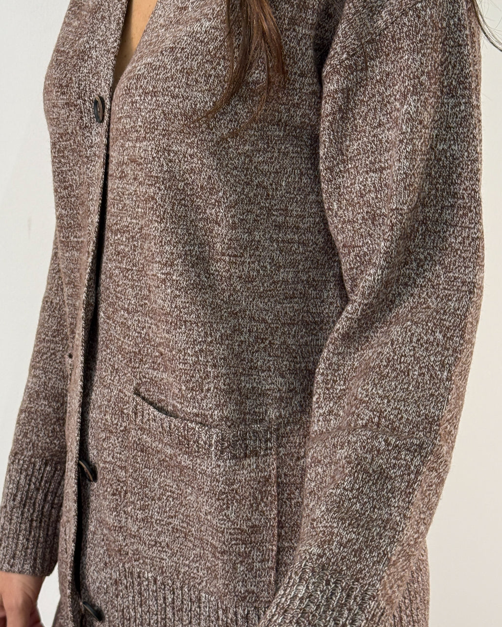 Cardigan in Pura Lana Merino con Tasche Applicate - Marrone Melange