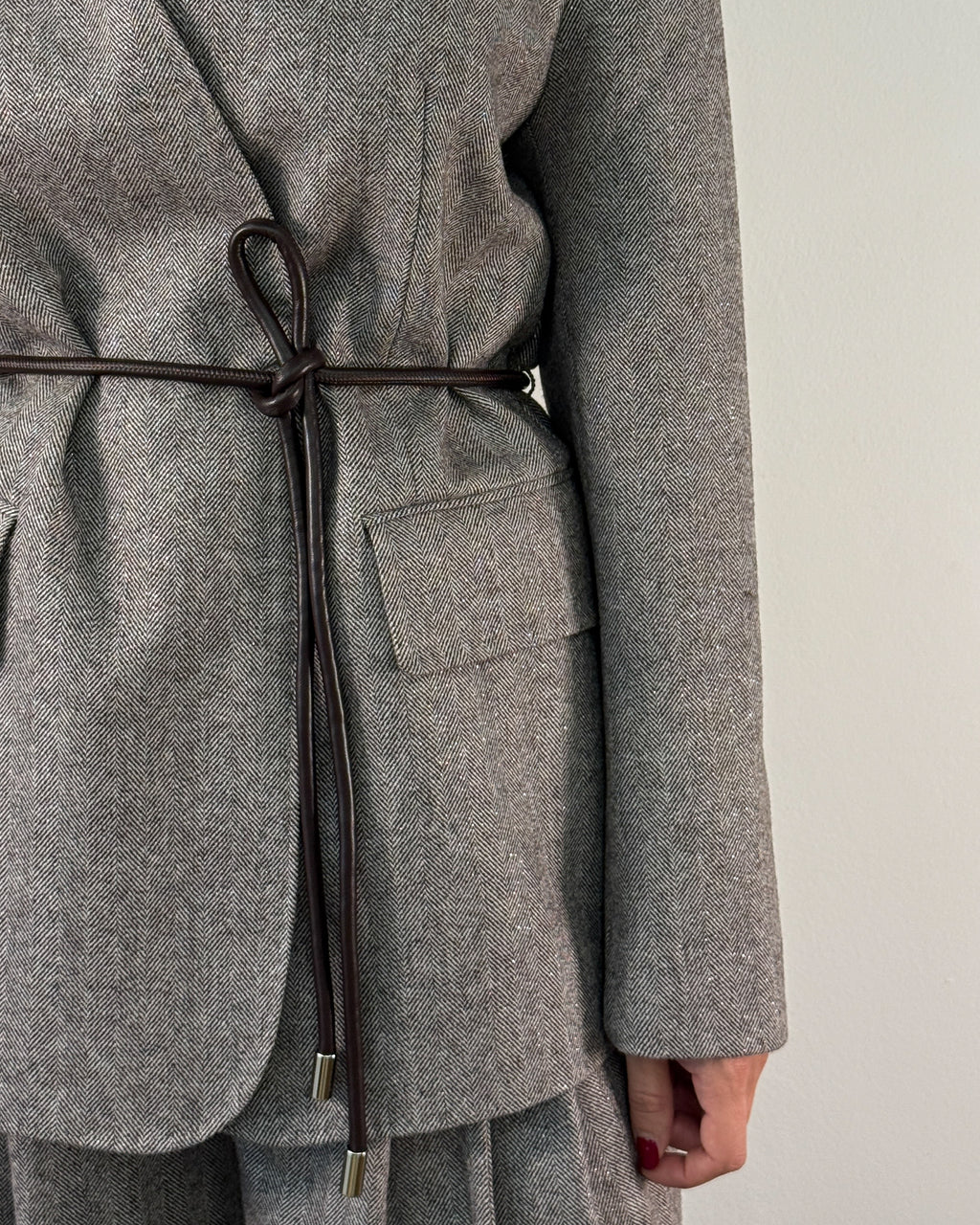 Giacca in tessuto resca di lana Senza Collo con Cintura - Marrone Dark Earth
