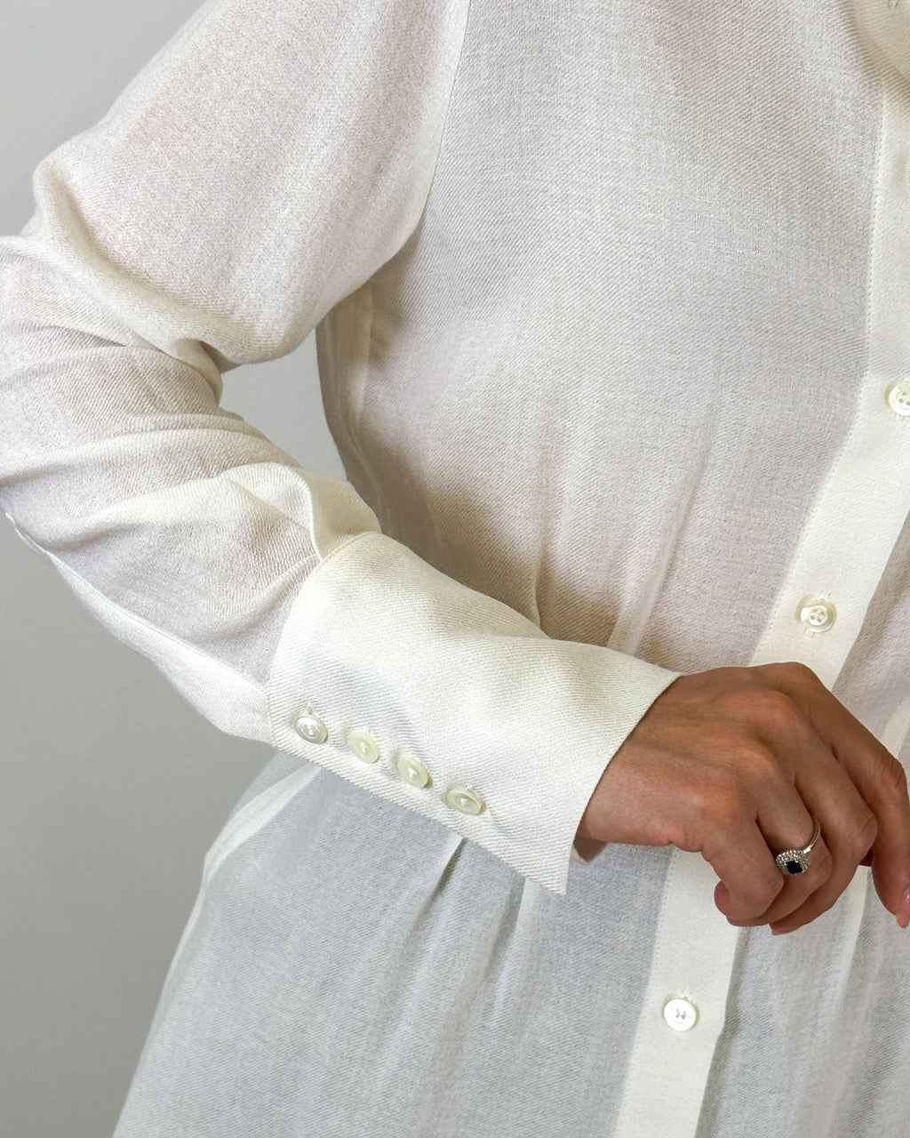 Camicia Sfiancata con Pinces in Viscosa e Lana - Bianco Panna | HANAMI D'OR