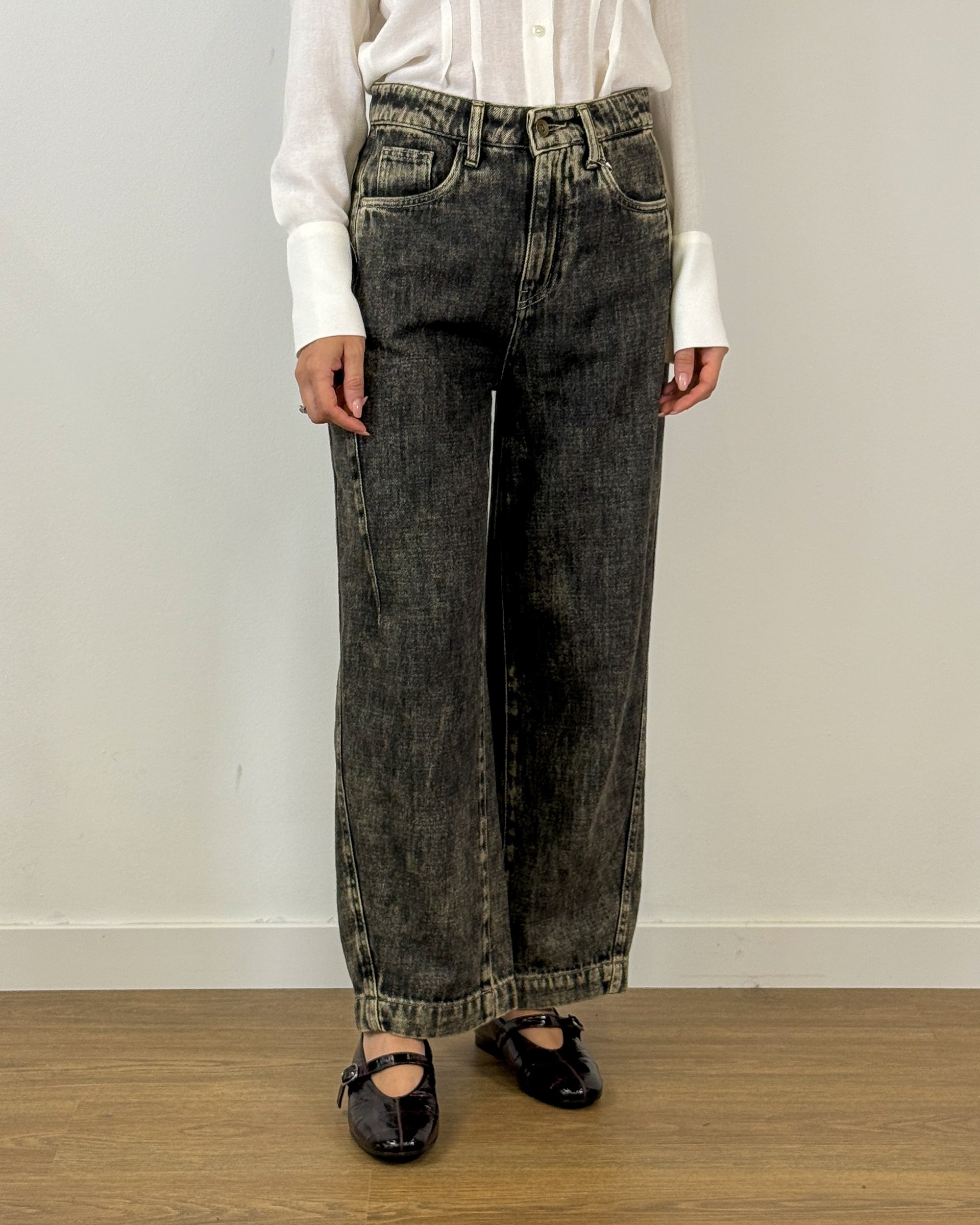 Jeans Barrel a Gamba Larga con Lavaggio Marmorizzato - Nero Anticato