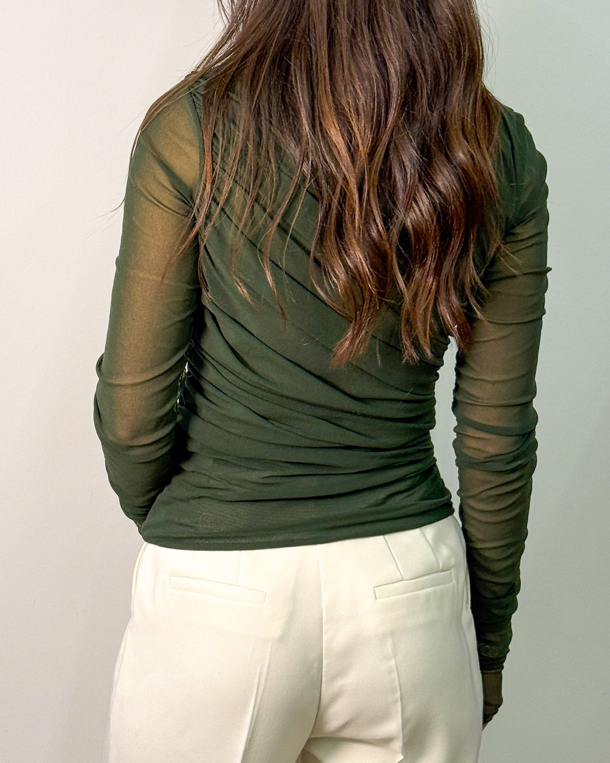Top in Tulle Drappeggiato con Maniche Trasparenti - Verde Forest