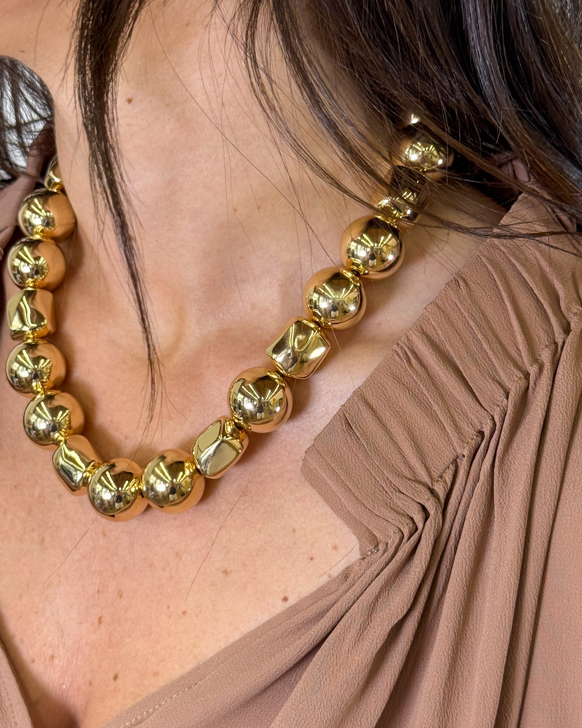 Collana Girocollo con Sfere e Poliedri - Oro | MEIMEIJ