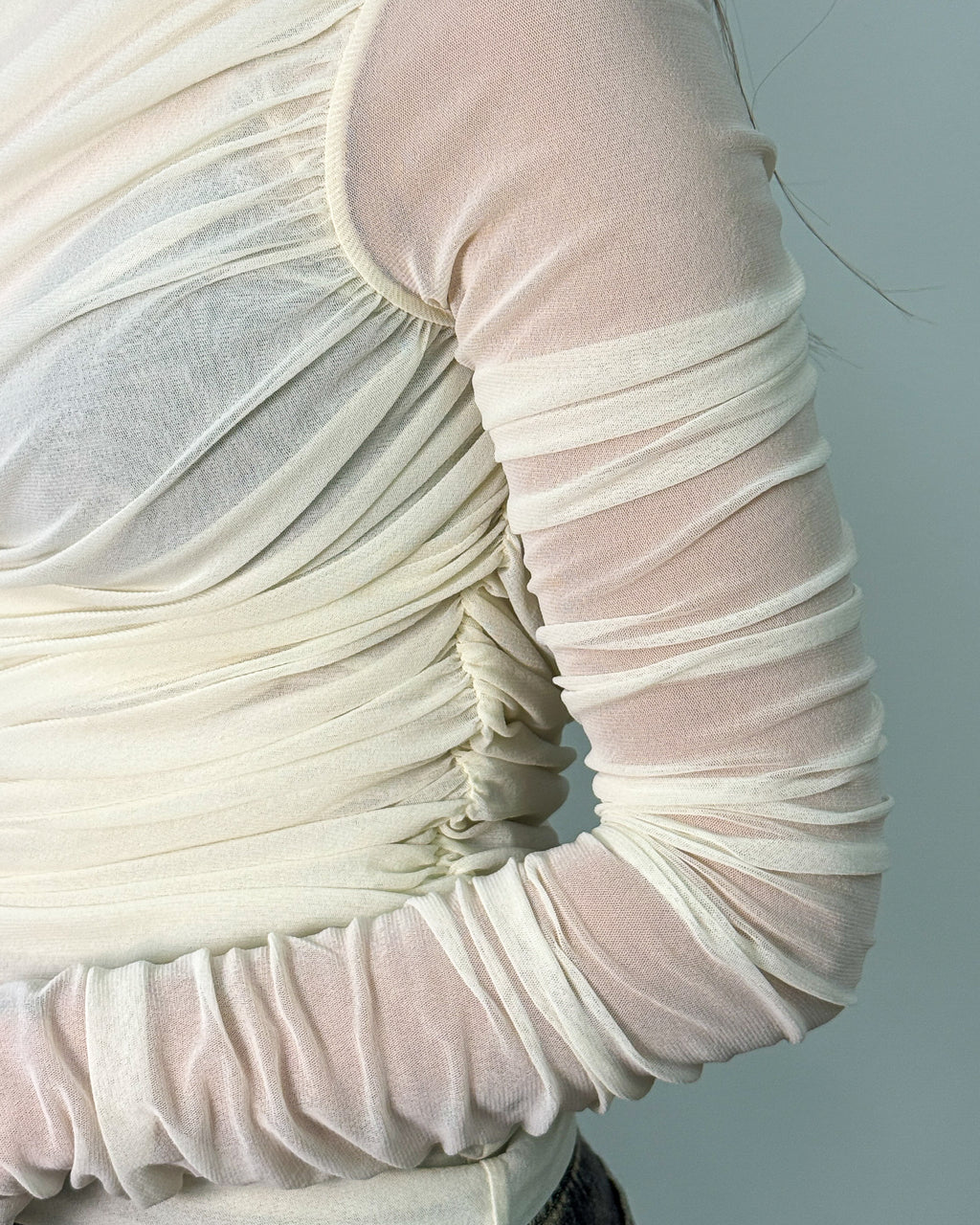 Top in Tulle Drappeggiato con Maniche Trasparenti - Panna