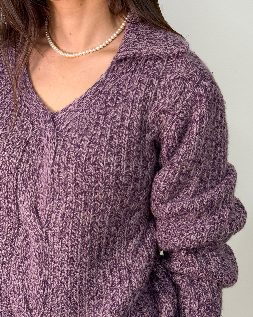 Maglia con Colletto e Scollo a V a Trecce in Misto Lana - Viola Melange