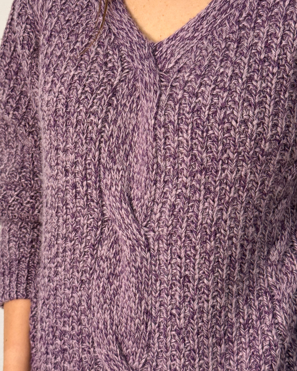 Maglia con Colletto e Scollo a V a Trecce in Misto Lana - Viola Melange