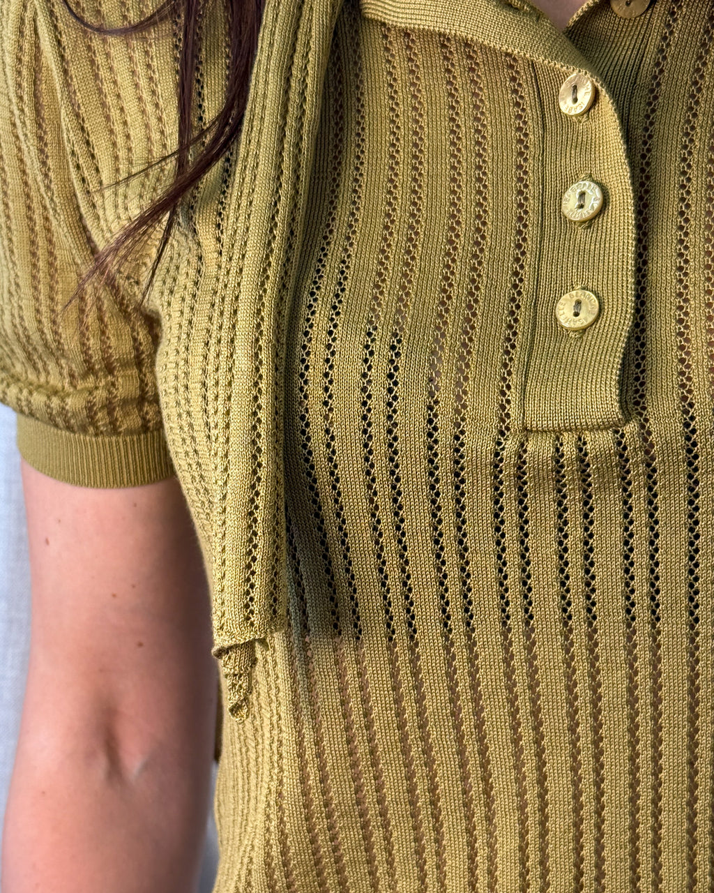 Polo in Maglia Traforata di Tencel con Collo e Bottoni - Verde Oliva | ISABELLE BLANCHE