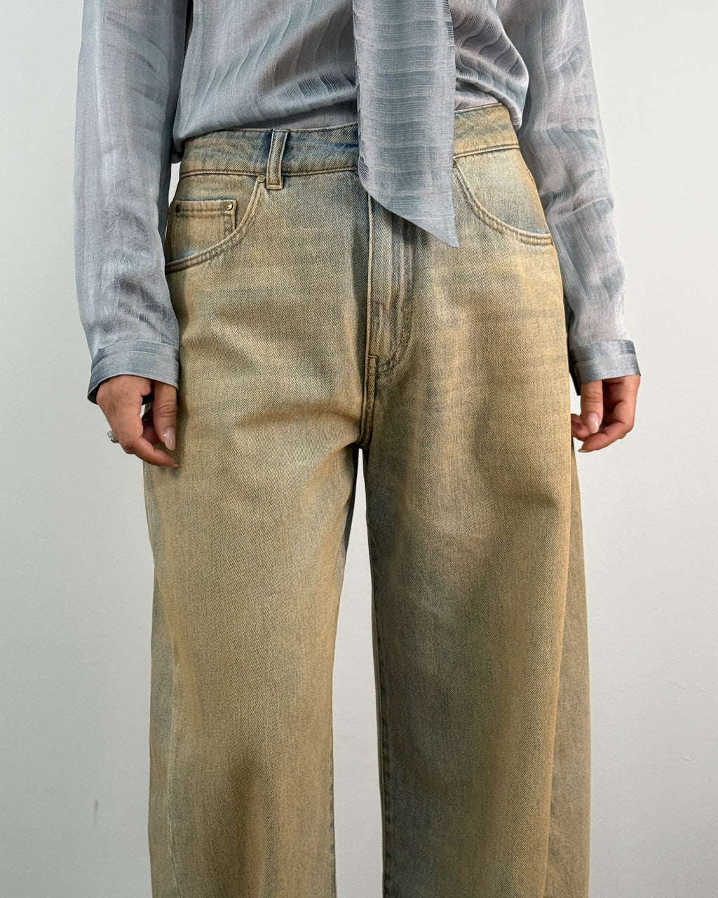 Jeans Wide Leg con Trattamento Dirty Vintage - Sabbia | ARCHEVE