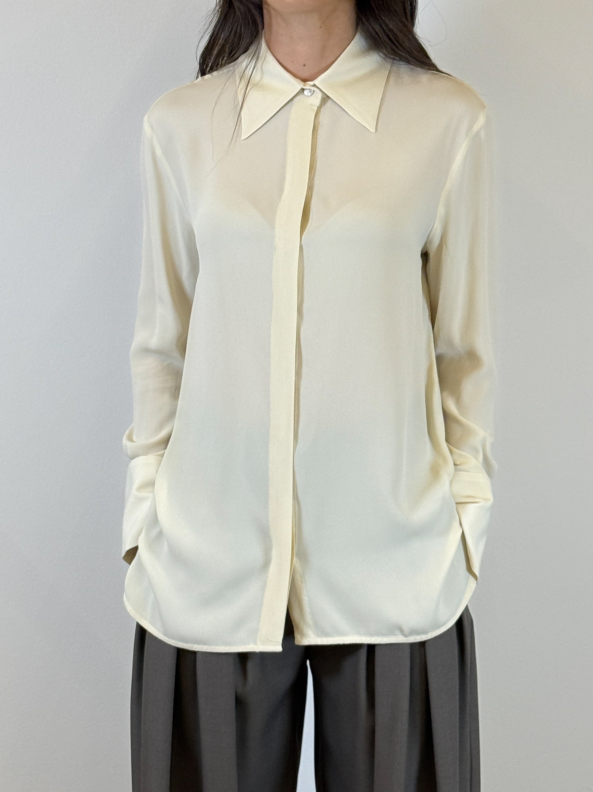 Camicia in misto Seta con Collo a Punta - Burro | MEIMEIJ
