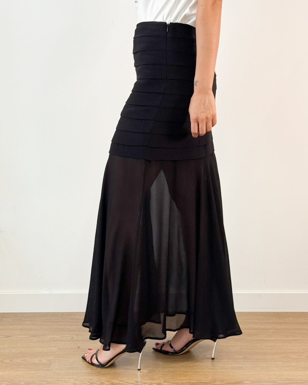 Gonna Lunga in Viscosa a Fasce con Spacco - Nero | ISABELLE BLANCHE PARIS