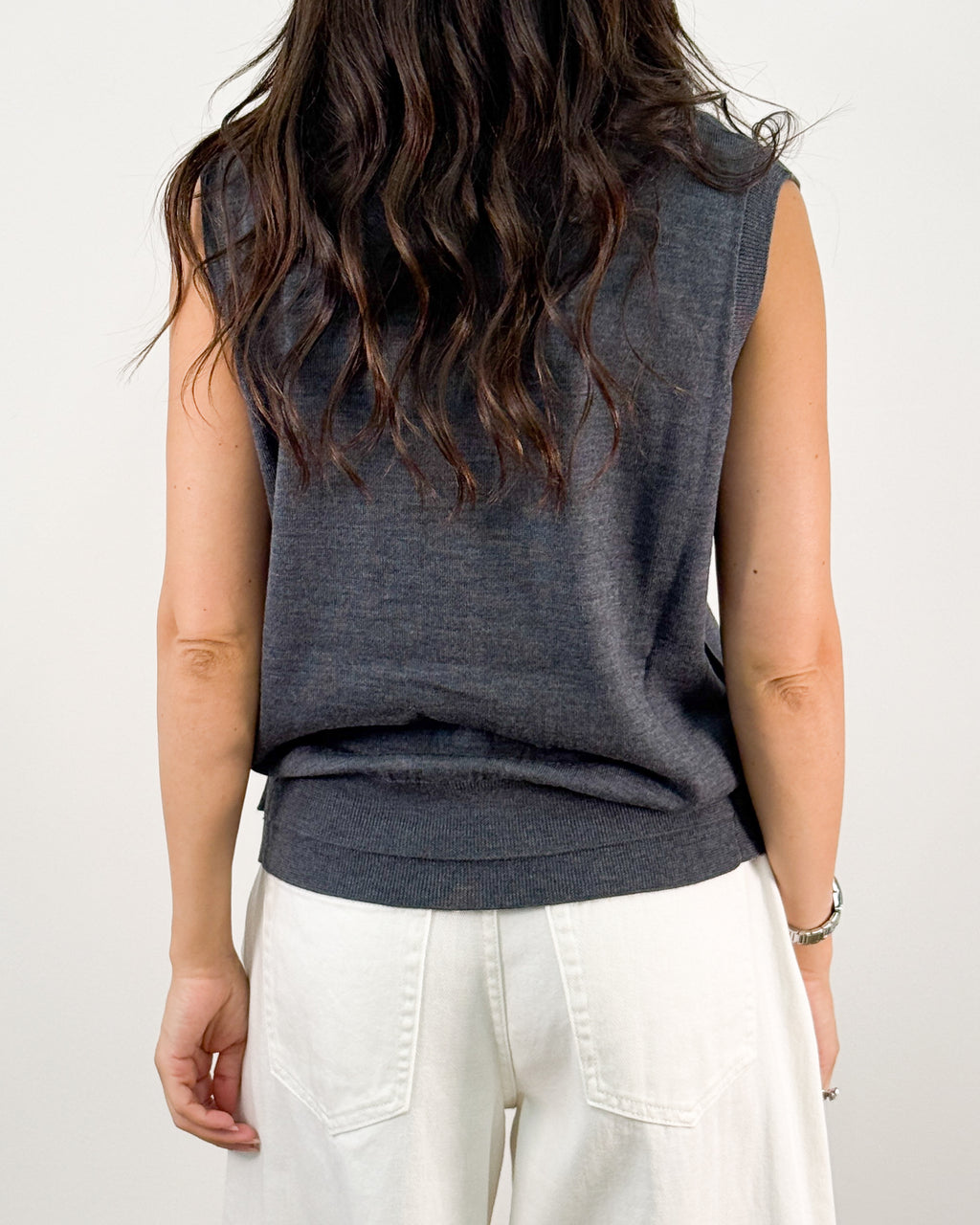 Gilet in Pura Lana con Bottoni - Grigio Antracite | MeimeiJ