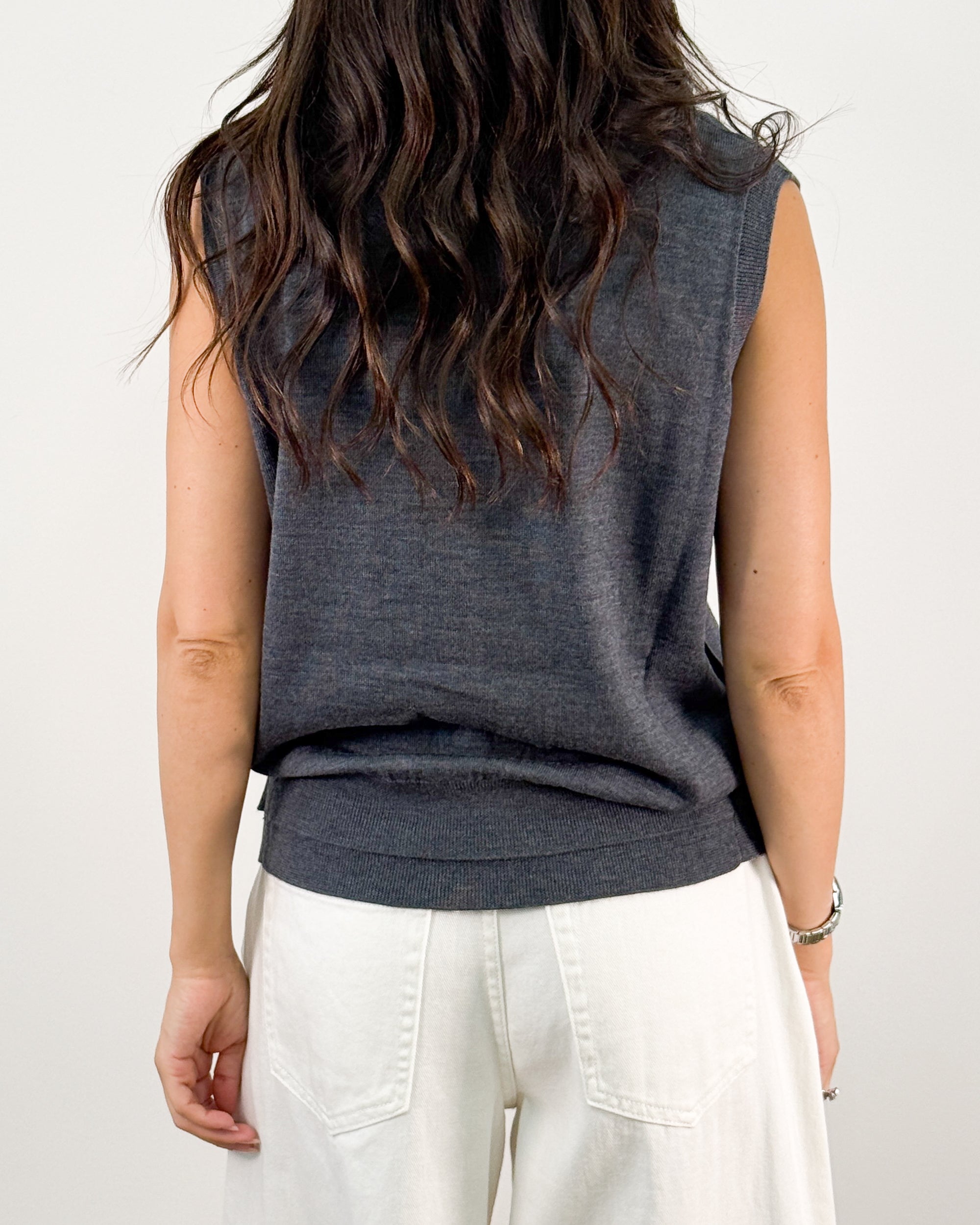 Gilet in Pura Lana con Bottoni - Grigio Antracite | MeimeiJ