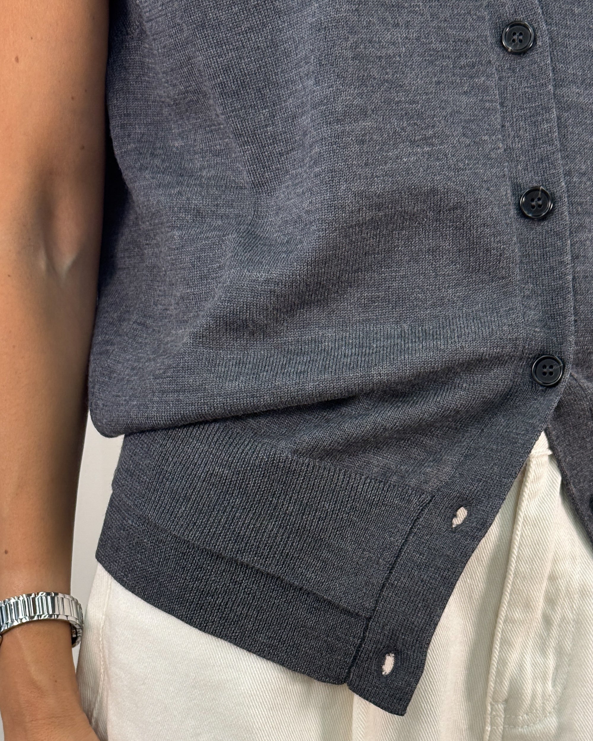 Gilet in Pura Lana con Bottoni - Grigio Antracite | MeimeiJ