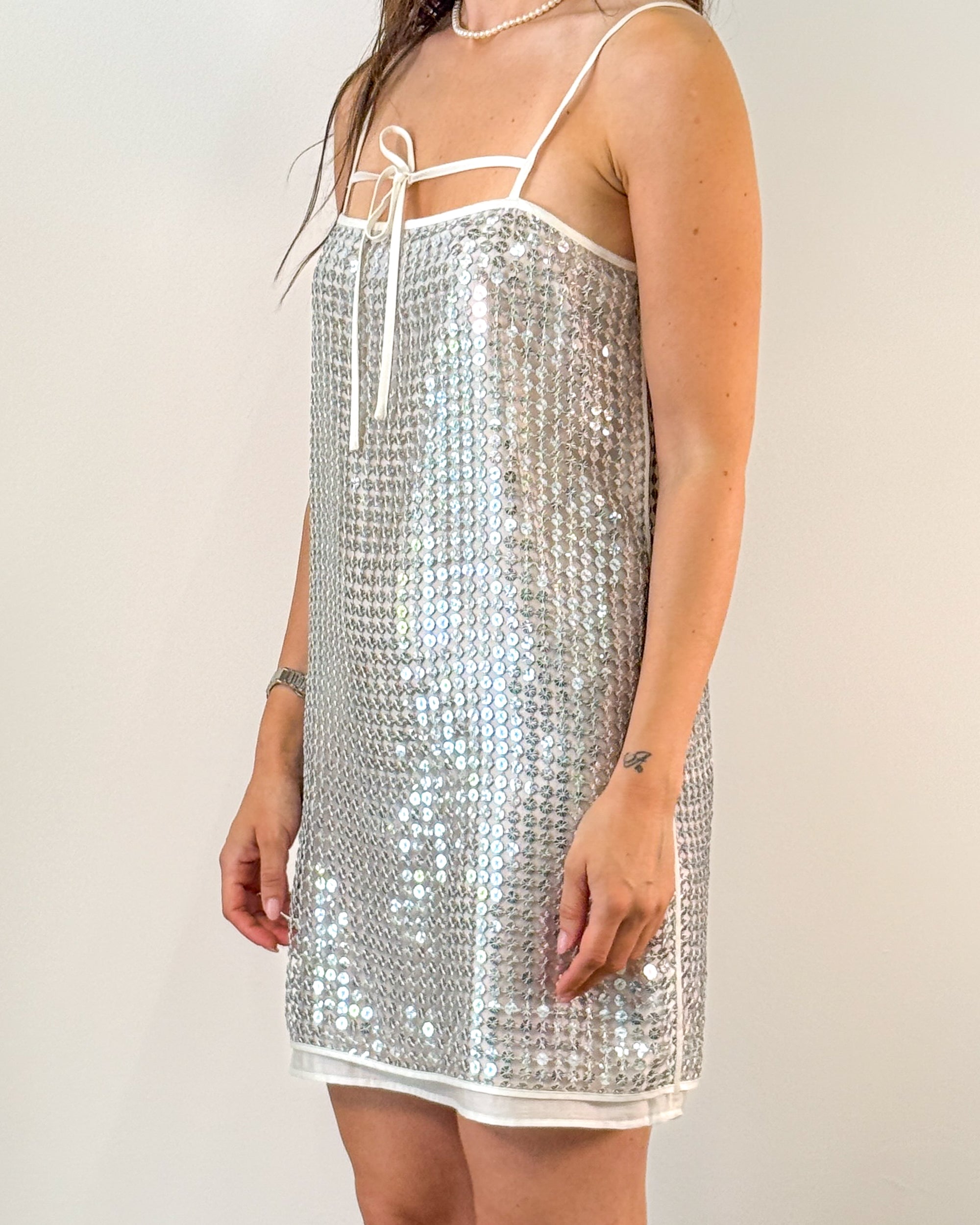Mini Abito in Paillettes con Fiocco - Argento | ISABELLE BLANCHE PARIS