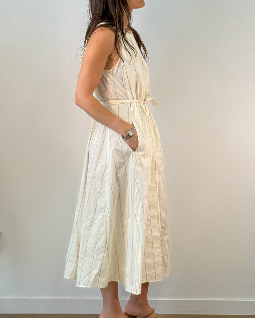Abito Midi in Cotone con Righe Lurex Oro e Cintura - Panna | ISABELLE BLANCHE