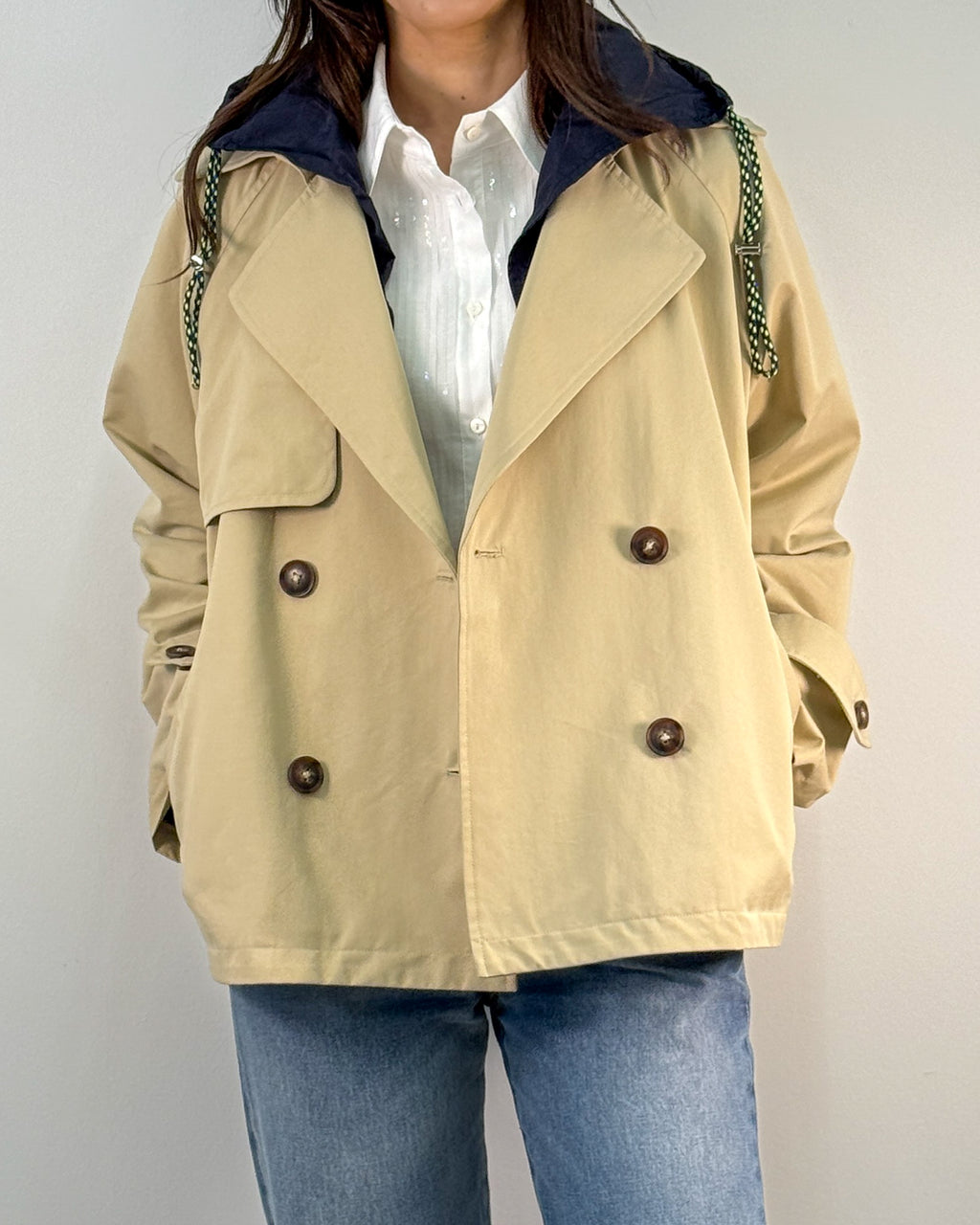 Trench Corto Doppiopetto con Cappuccio Staccabile - Beige