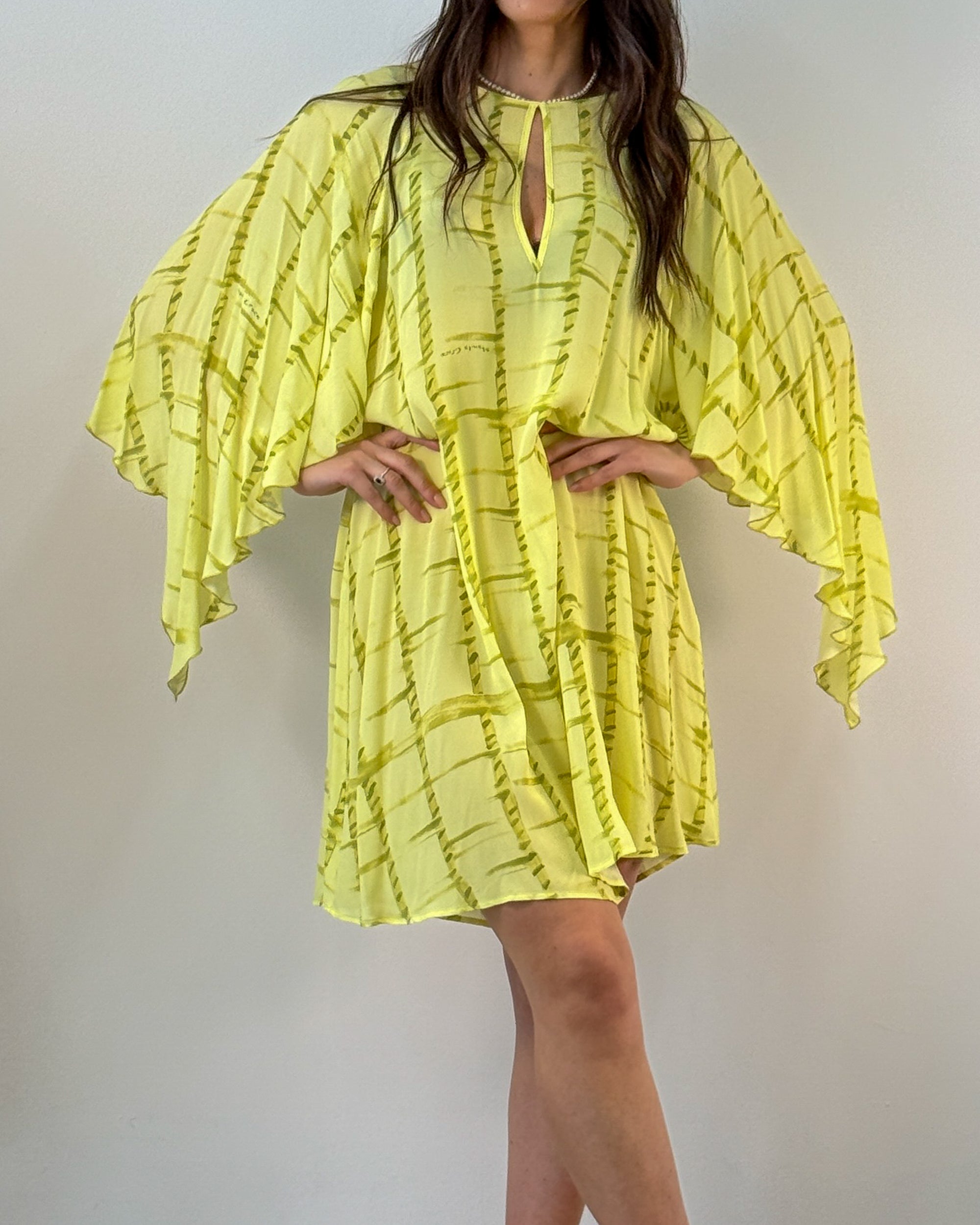 Abito Corto in Chiffon Stampato con Maniche a Kimono - Lime