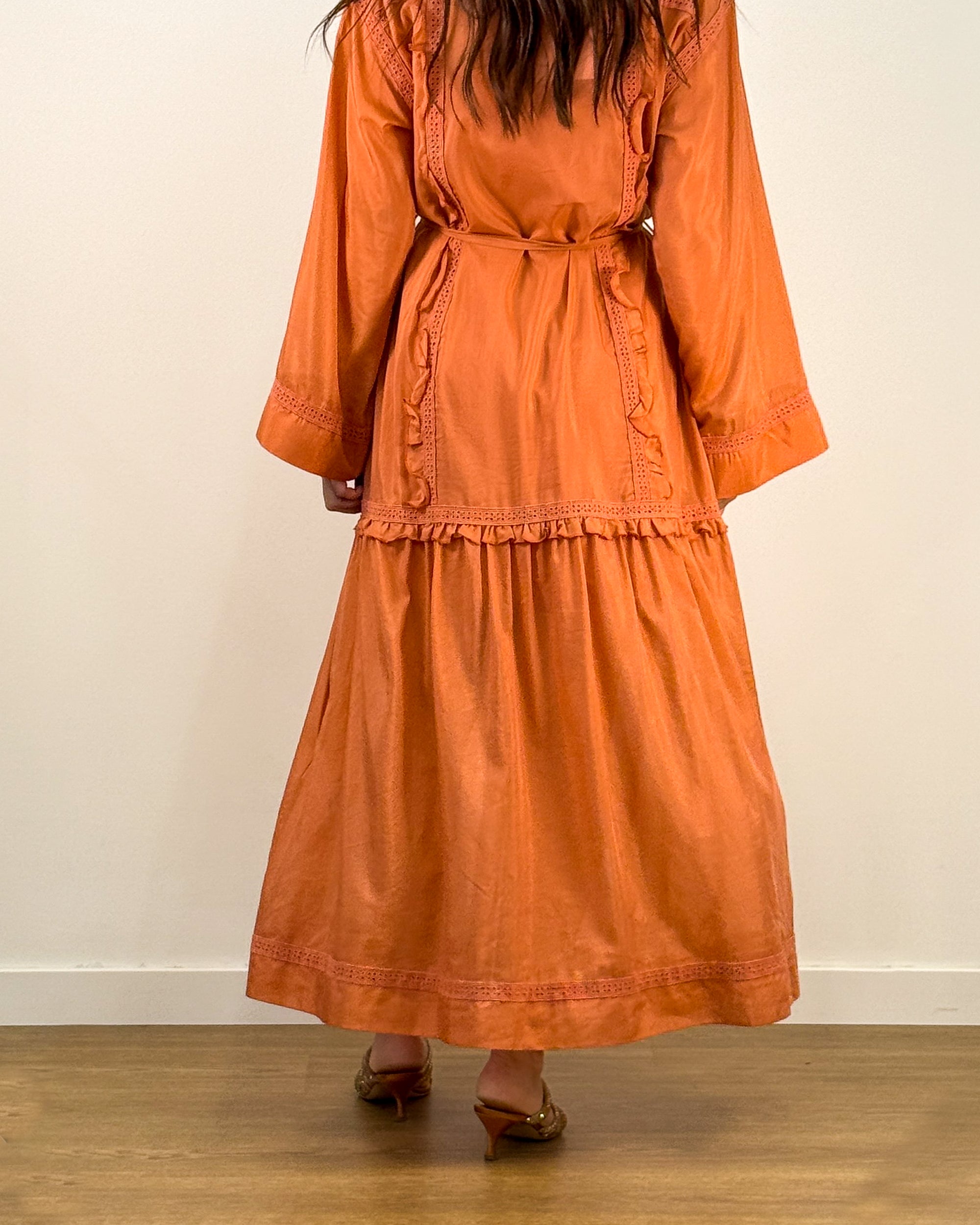 Chemisier Lungo in Misto Seta con Pizzo Sangallo e Rouches - Terracotta | ISABELLE BLANCHE PARIS