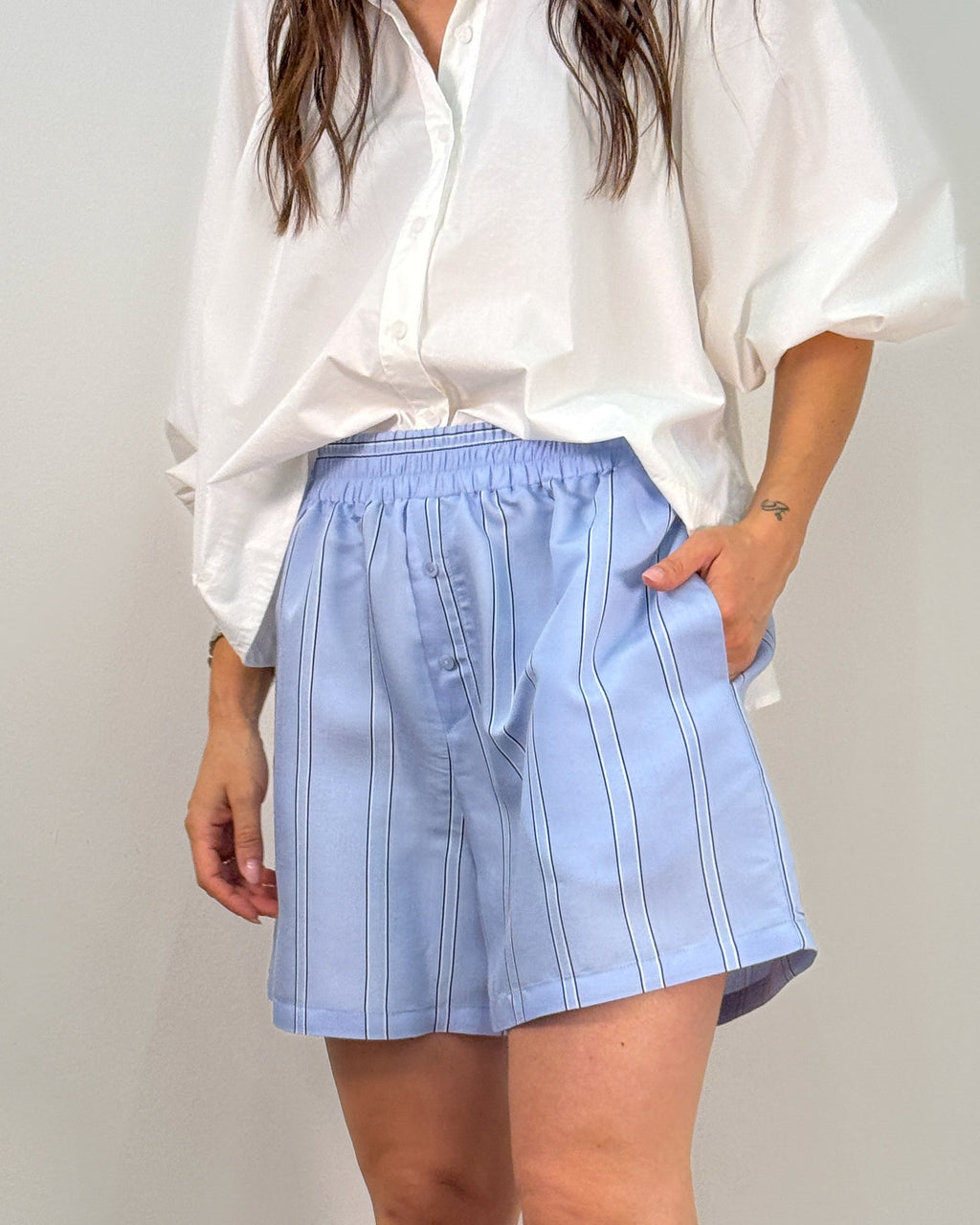 Shorts a Righe con Vita Elastica - Azzurro | RAME