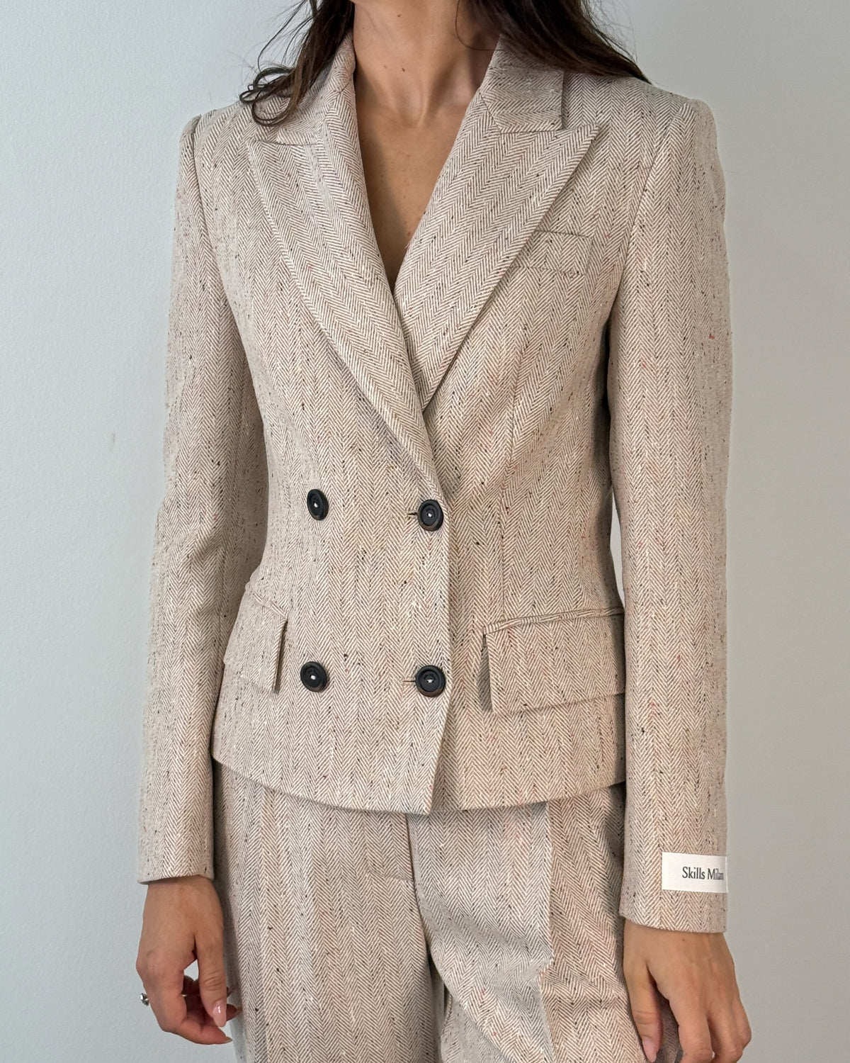Giacca Doppiopetto in Spigato con Revers a Lancia - Beige