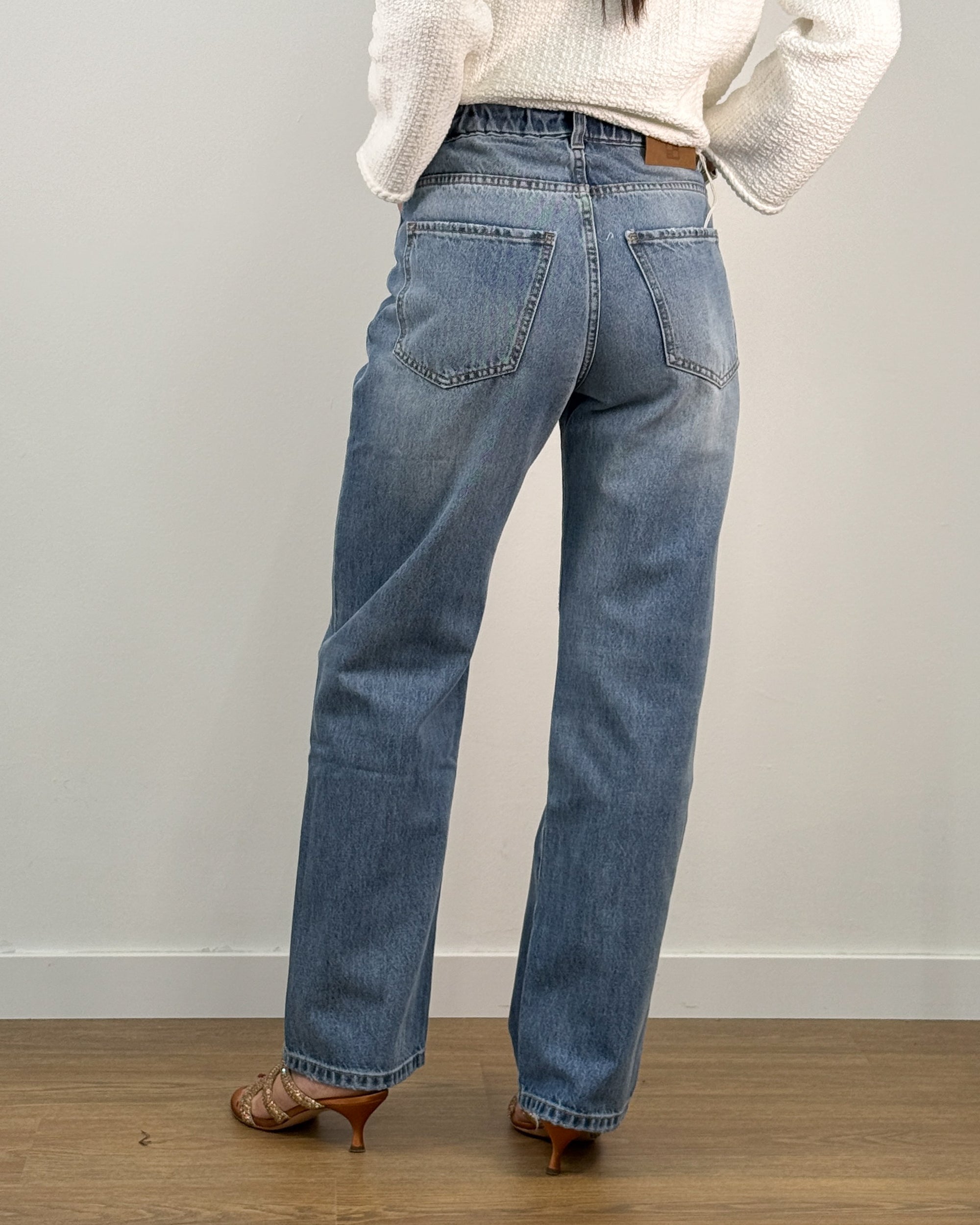 Jeans Straight Leg Vita Alta - Beatrice B