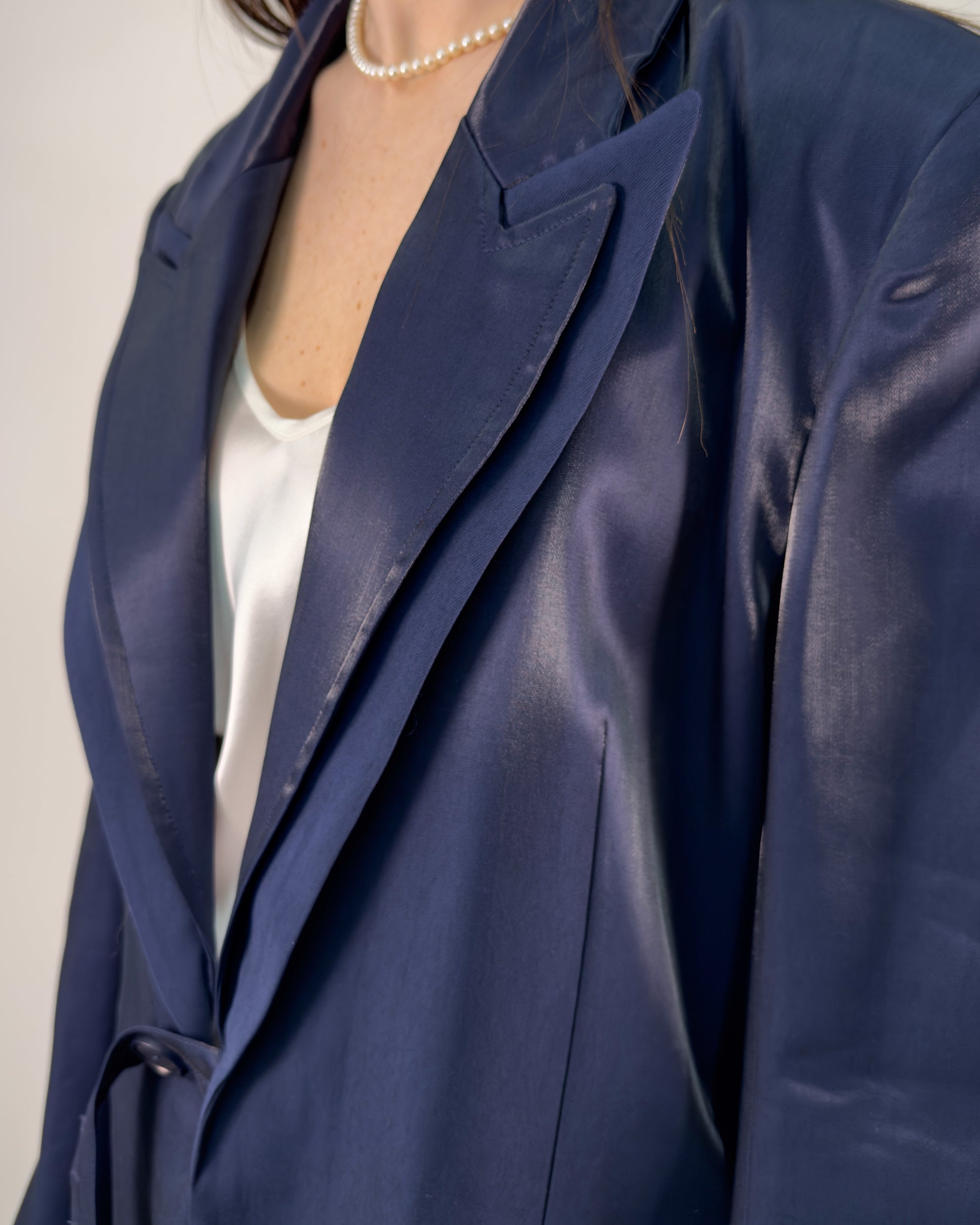 Blazer in Tessuto Lucido con Doppio Rever - Blue Navy - Gold Boutique