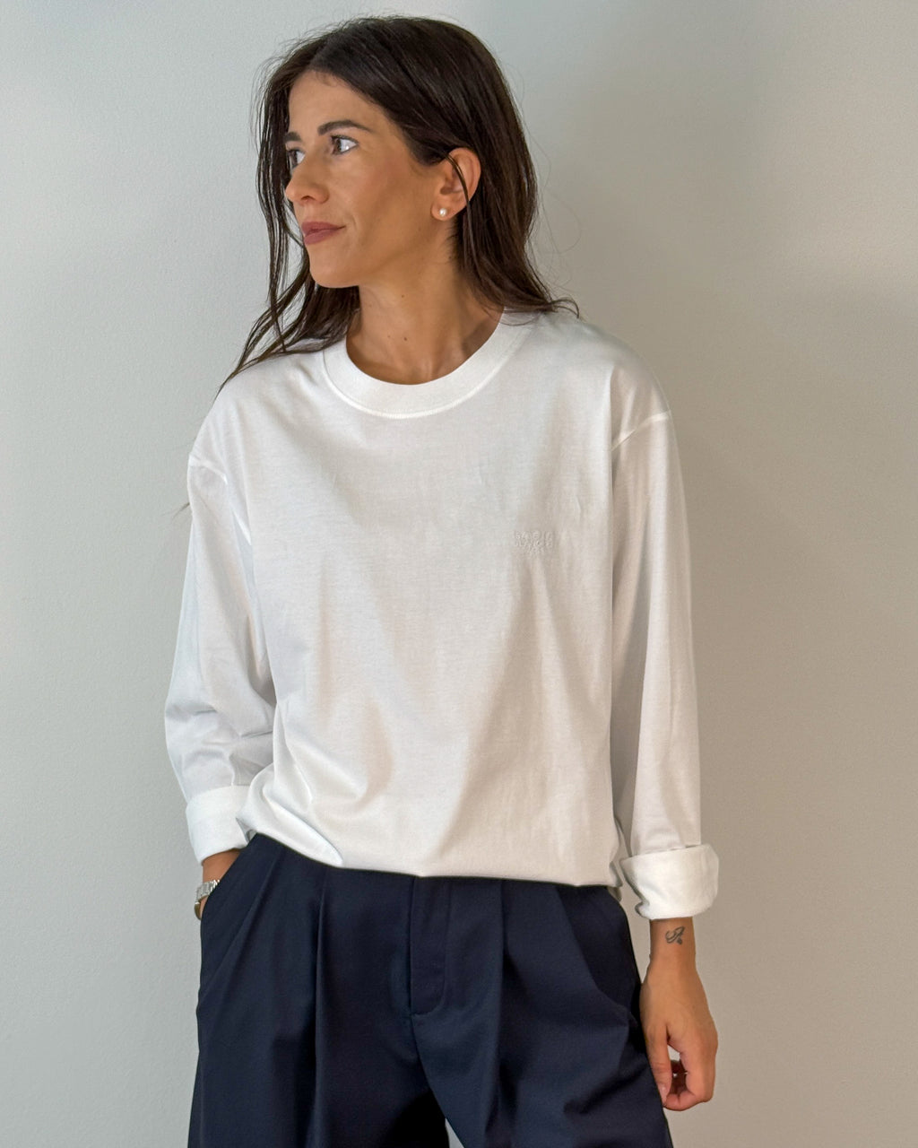 T-Shirt Manica Lunga in Cotone con Logo Ricamato Tono su Tono - Bianco