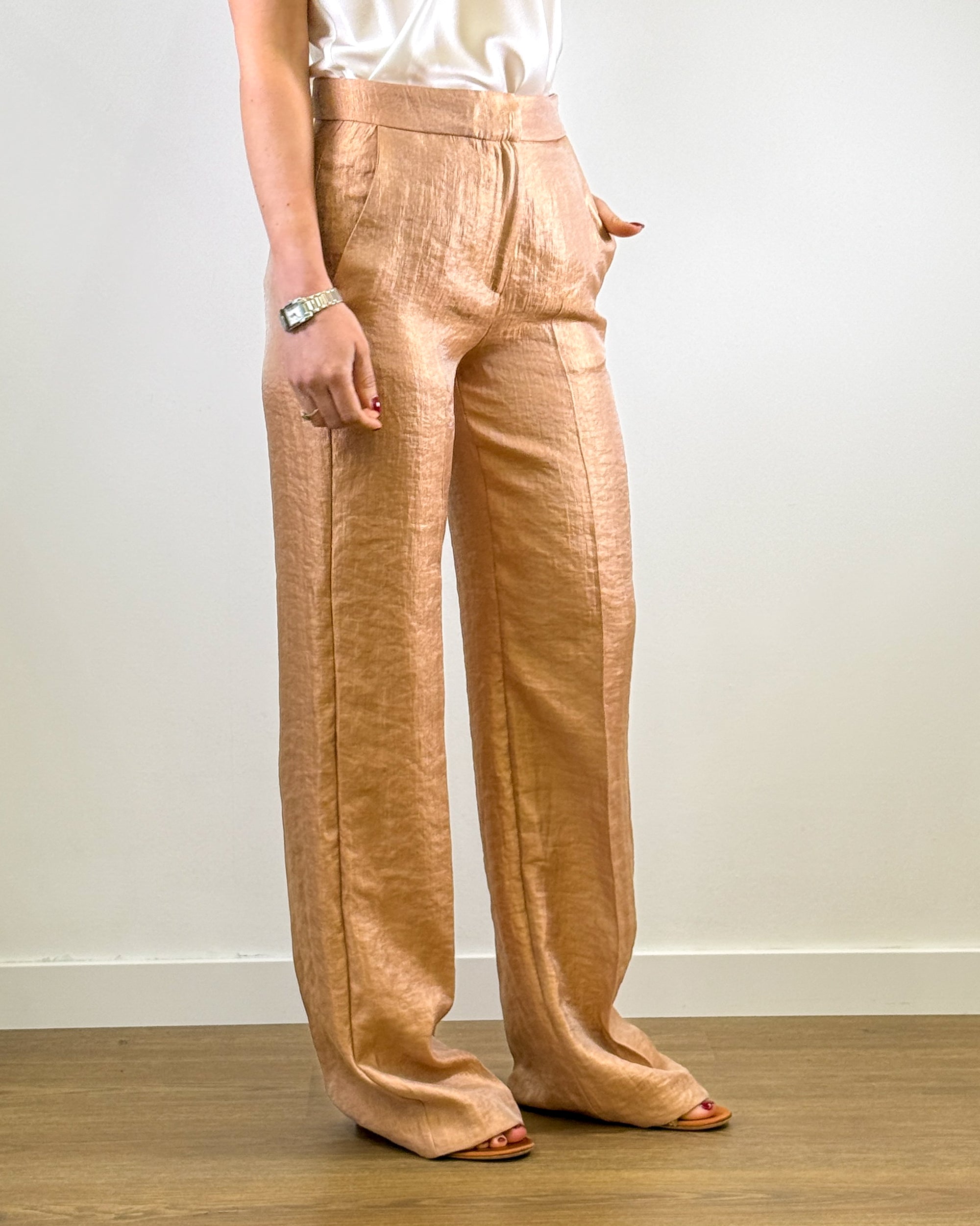 Pantalone a Palazzo con Tessuto Laminato e Vita Alta - Blush | RAME
