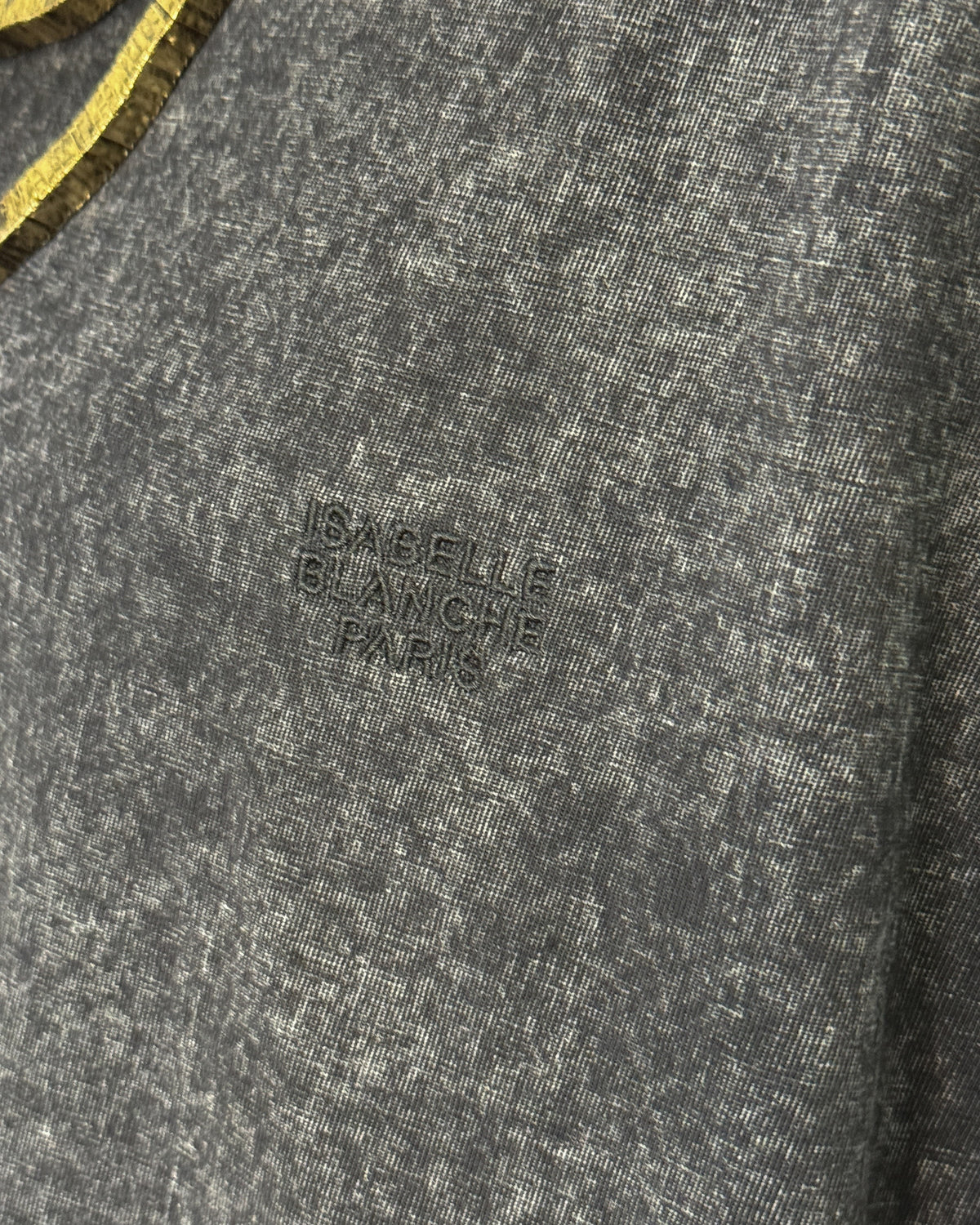 Abito T-Shirt Effetto Vissuto con Balza in Pizzo - Nero | ISABELLE BLANCHE PARIS