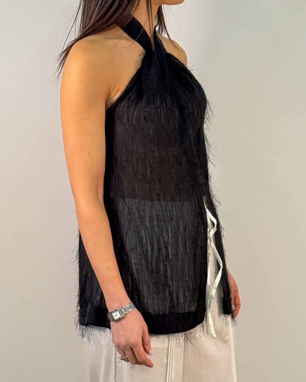 Top Smanicato Plumé con Collo all'Americana - Nero | HANAMI D'OR