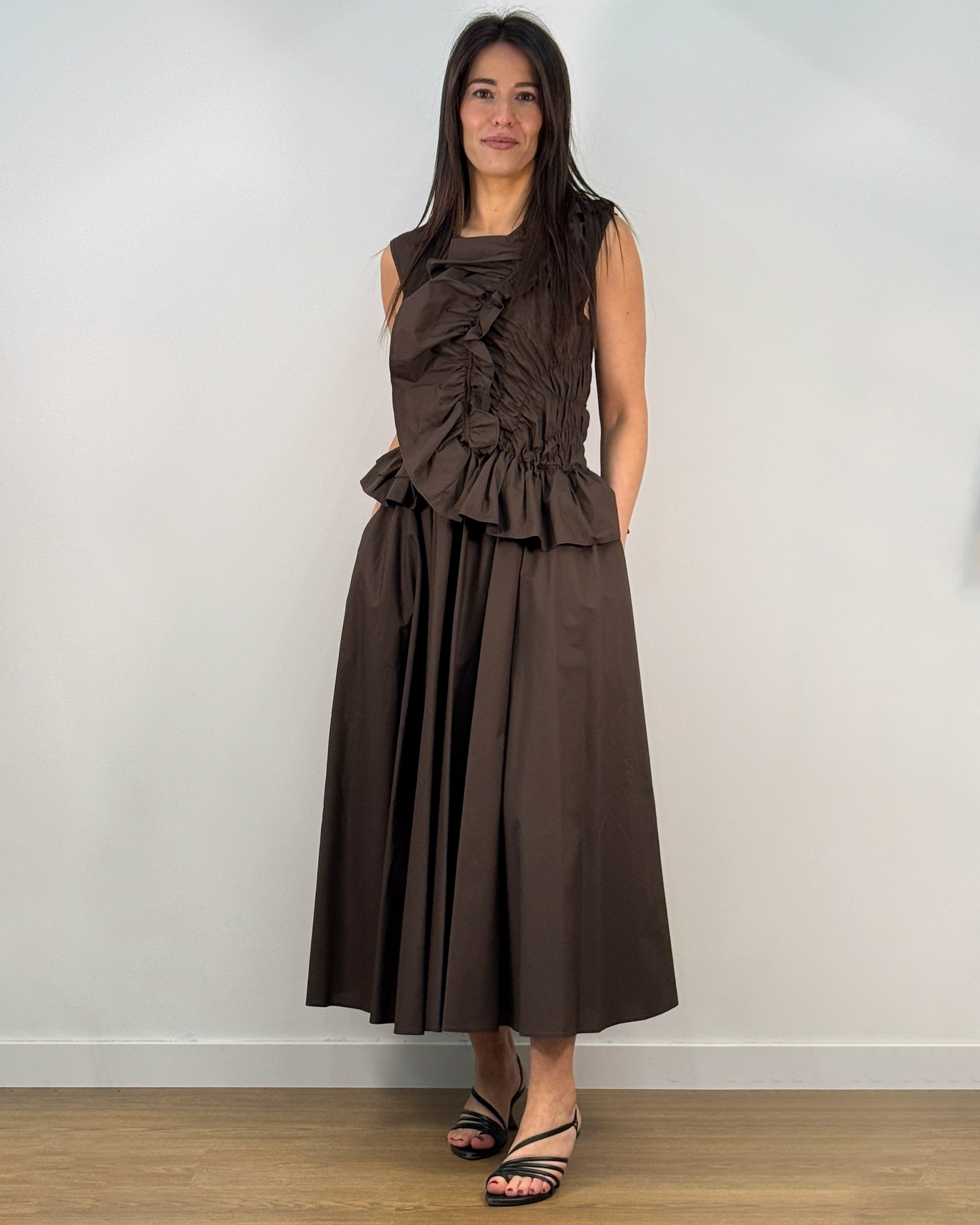 Abito in Cotone con Ruches Asimmetriche e Gonna Ampia - Moka | MEIMEIJ