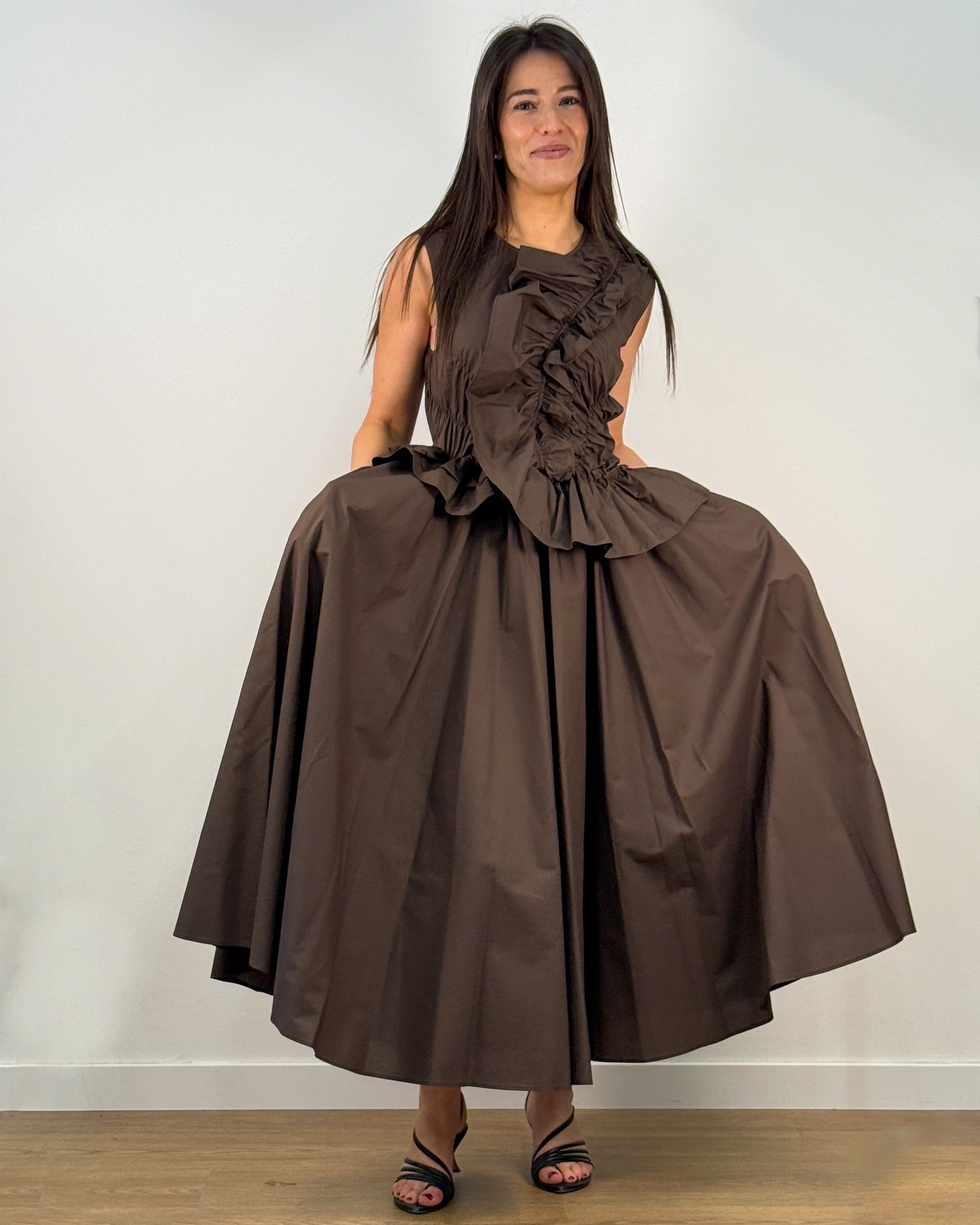 Abito in Cotone con Ruches Asimmetriche e Gonna Ampia - Moka | MEIMEIJ