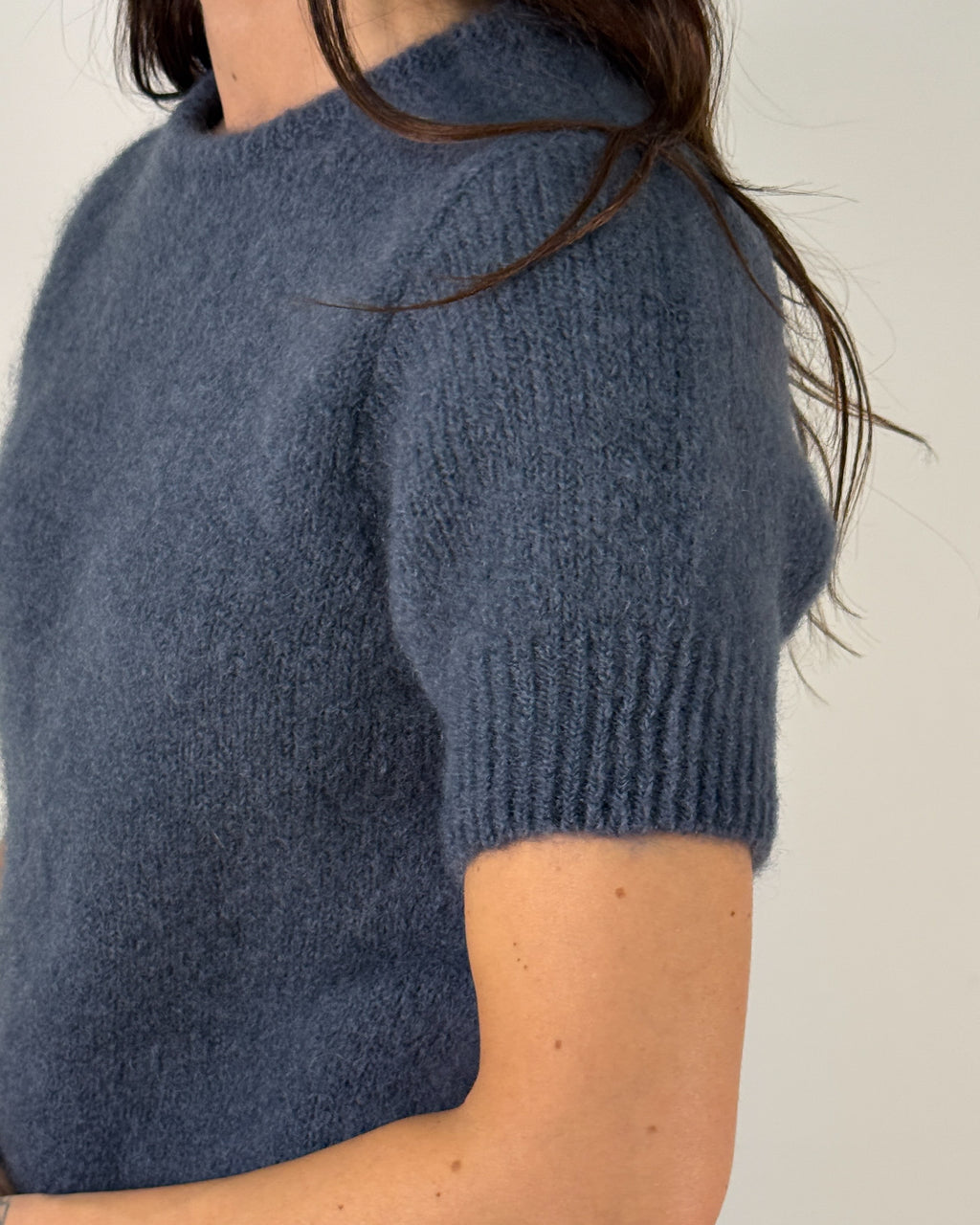 Maglia a Maniche Corte in Misto Mohair con Girocollo -Blu Denim