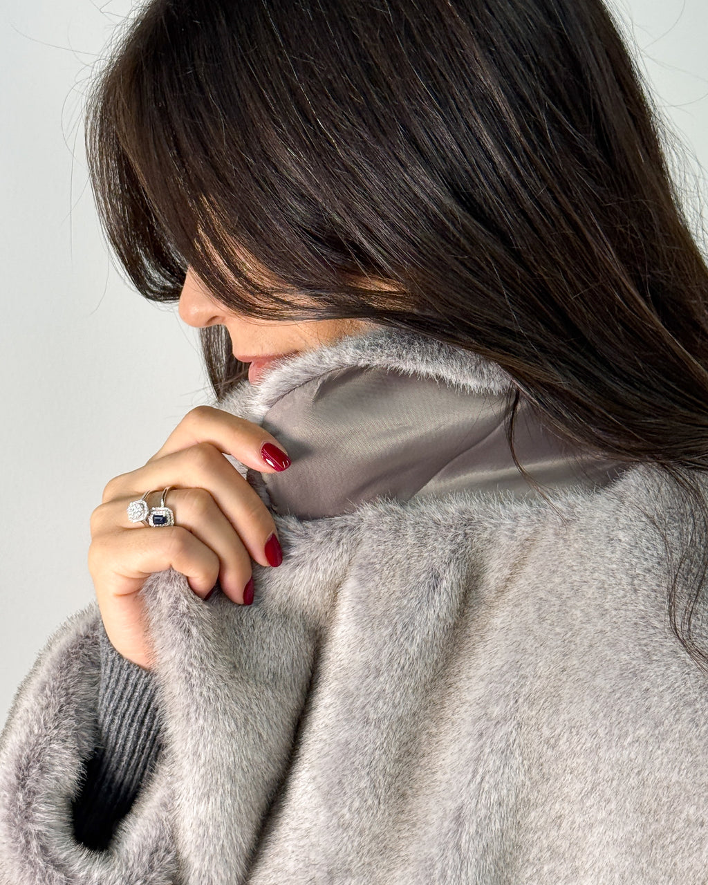 Cappotto in Ecopelliccia con Cintura in Vita - Oatmeal