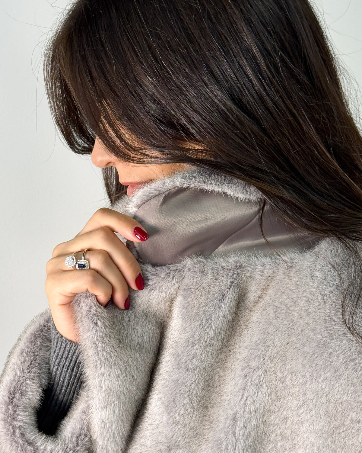 Cappotto in Ecopelliccia con Cintura in Vita - Oatmeal