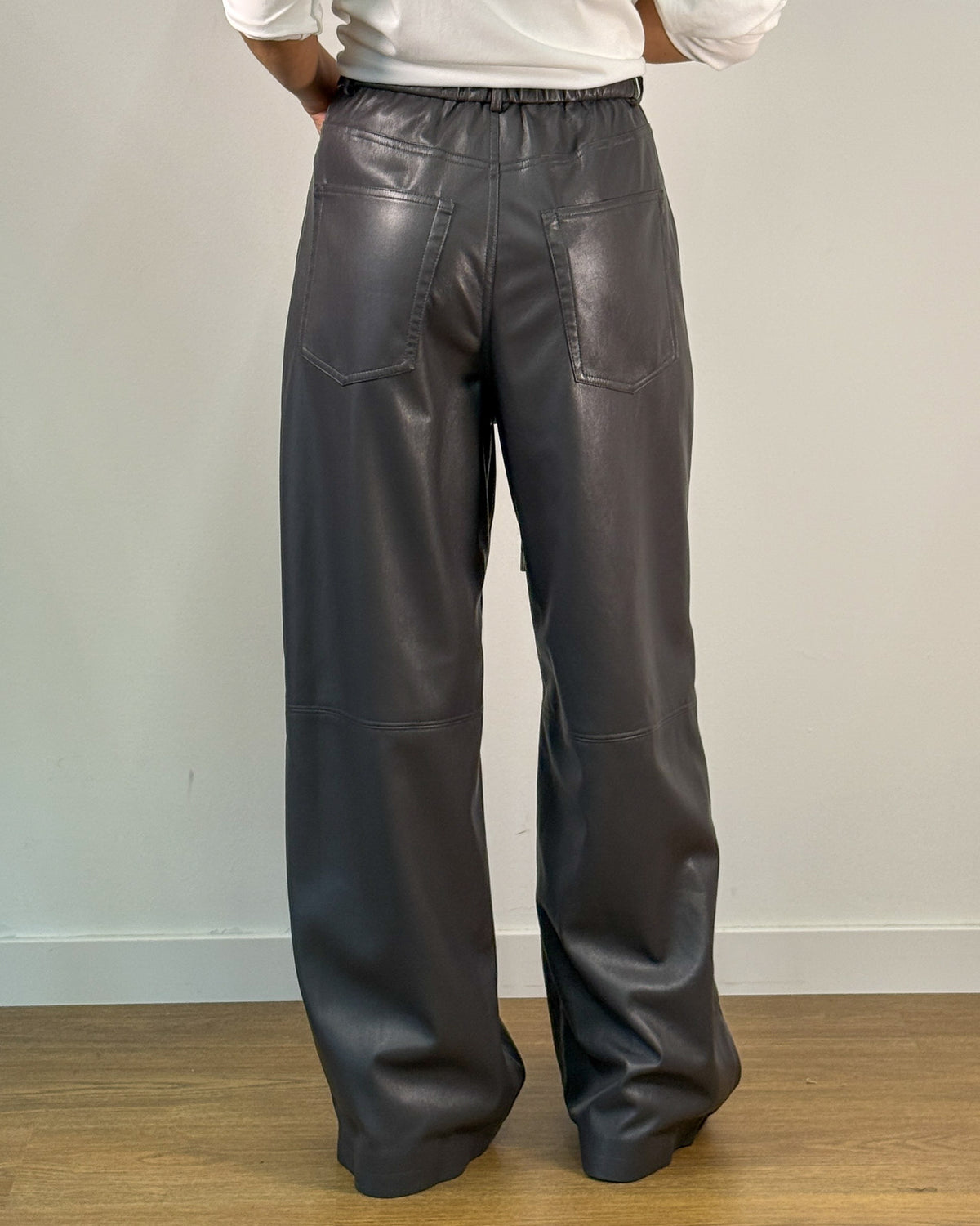 Pantalone Palazzo in Ecopelle con Coulisse - Grigio Cement
