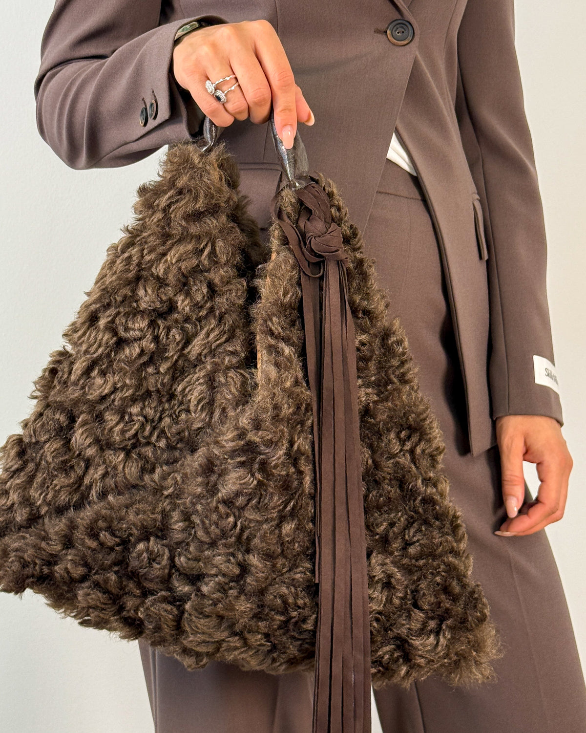 Borsa Hobo in Eco Montone Riccio con Frange - Marrone | HANAMI D'OR