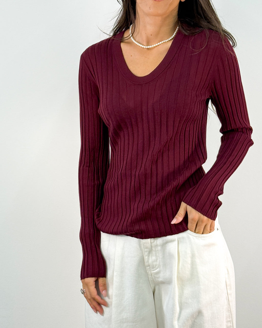 Maglia in Lana a Costa Larga con Scollo a U - Bordeaux | ISABELLE BLANCHE PARIS
