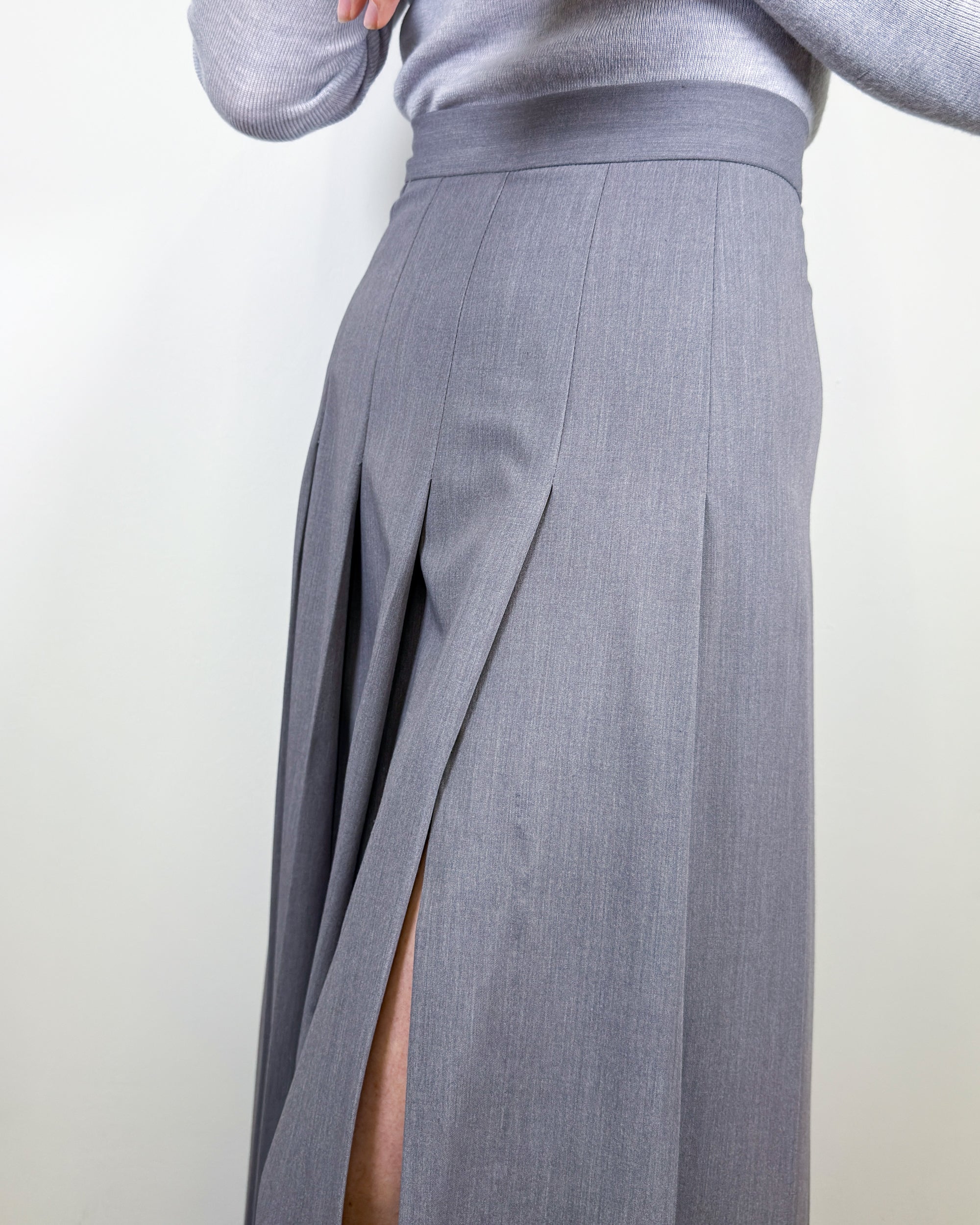 Gonna a Pieghe con Spacco - Grigio