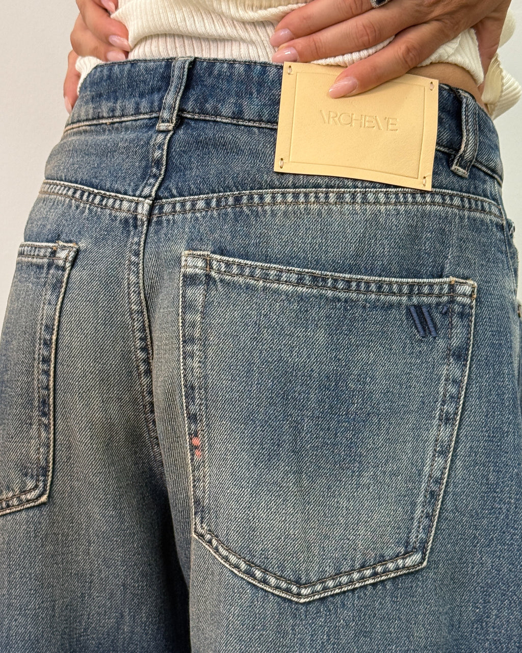 Jeans Barrel Fit Old Vintage con Dettagli Arancio | ARCHEVE